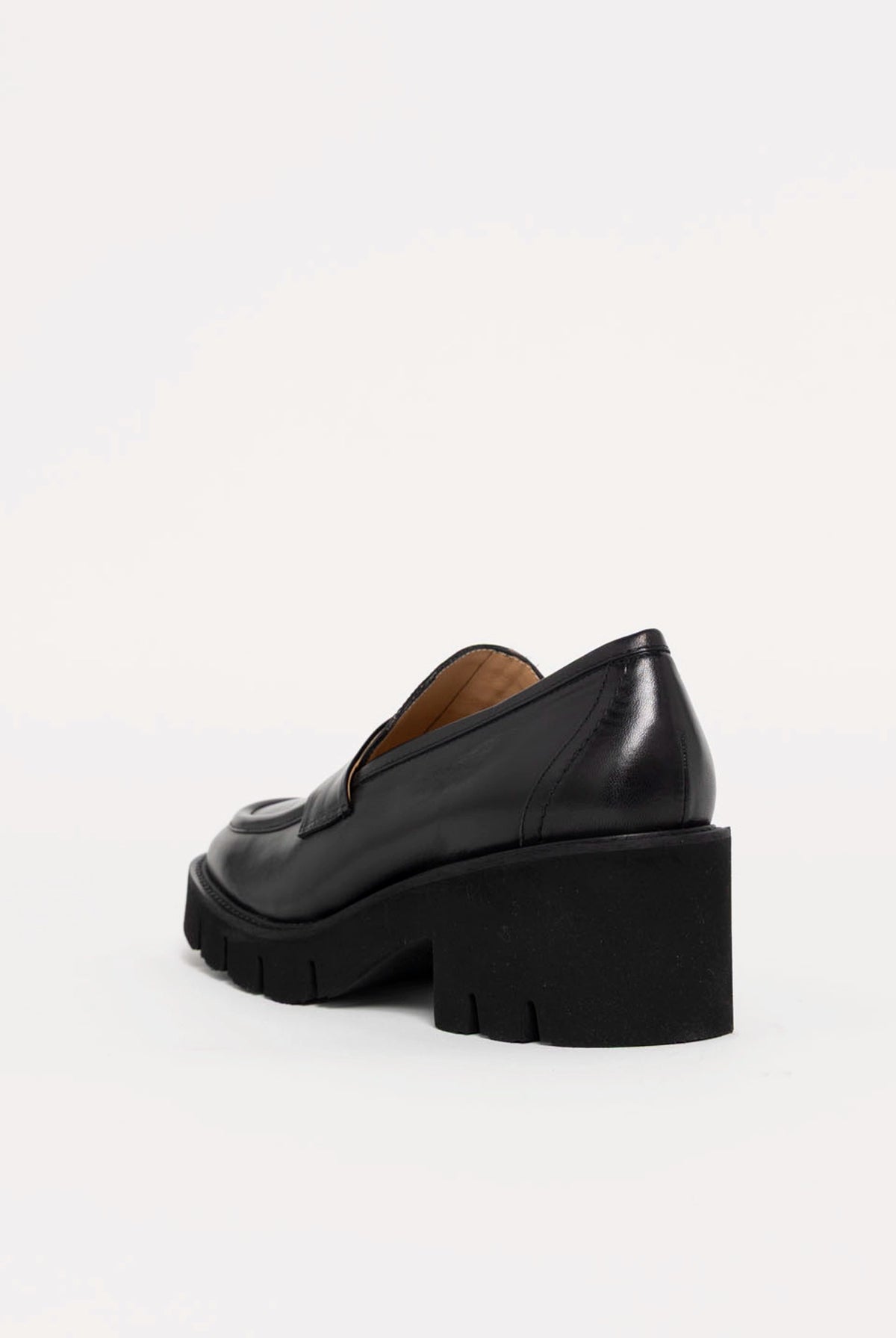 swatch_Black Leather l'idea heeled loafer