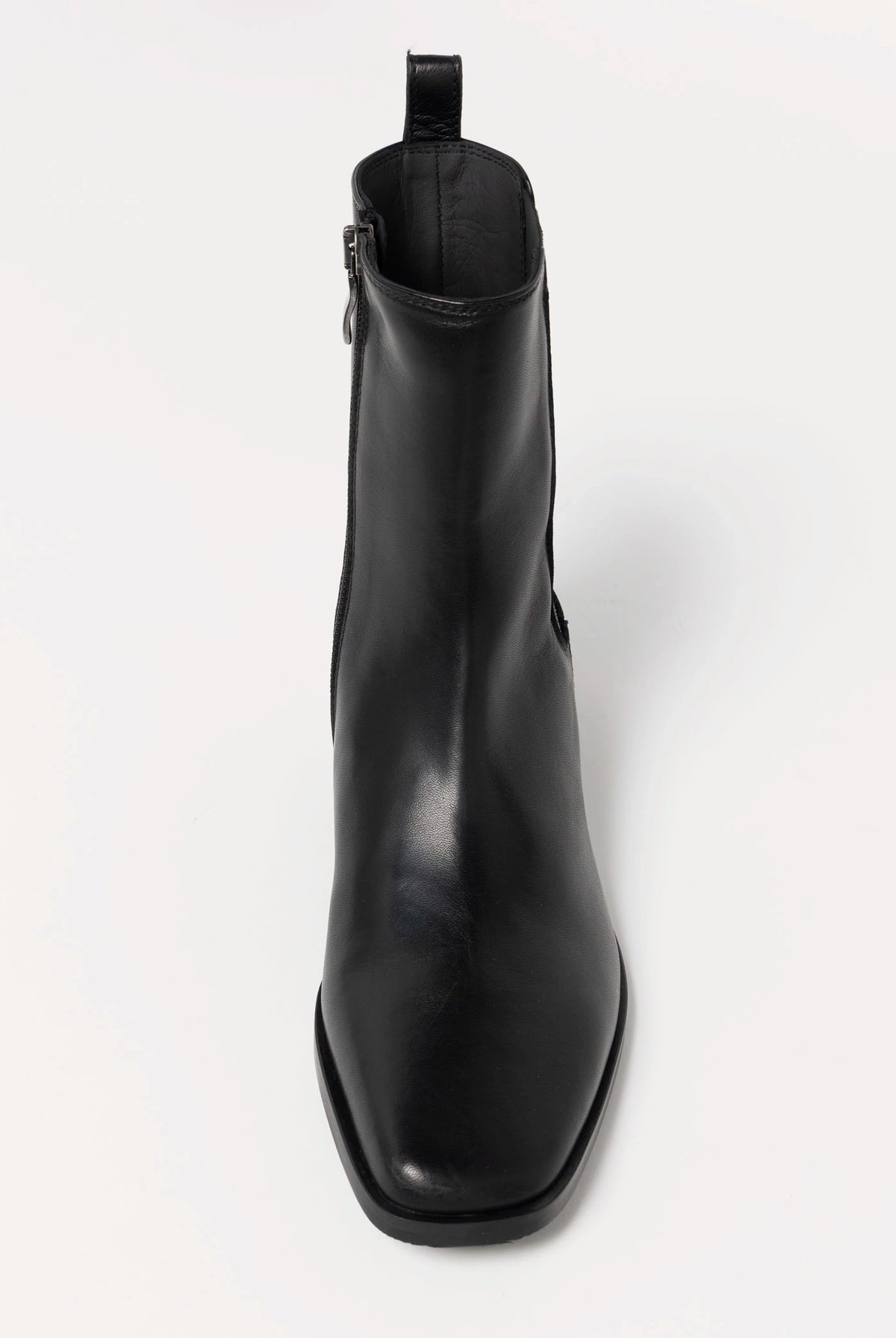 swatch_Black Leather l'idea chelsea boot with chain detail