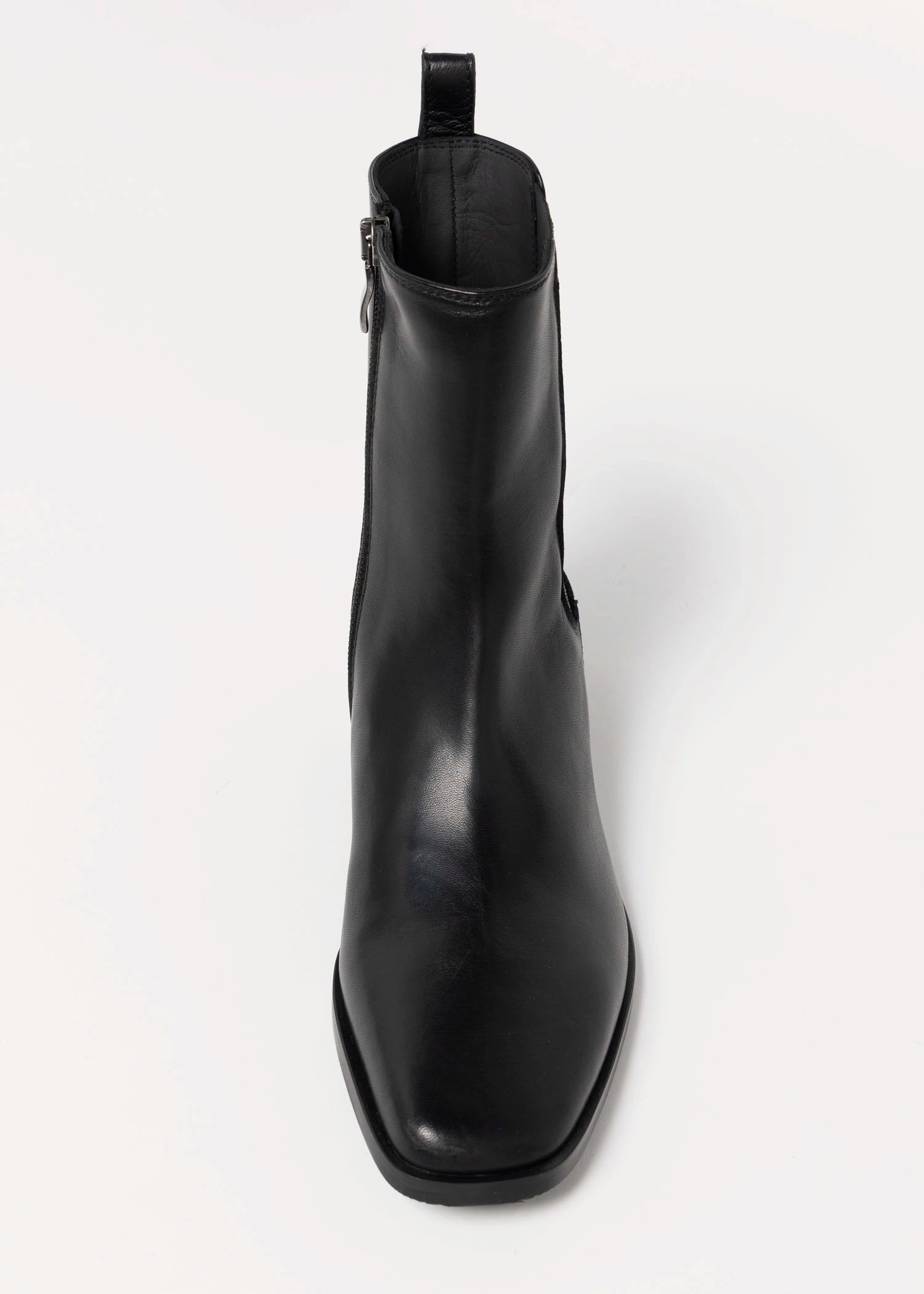 swatch_Black Leather l'idea chelsea boot with chain detail
