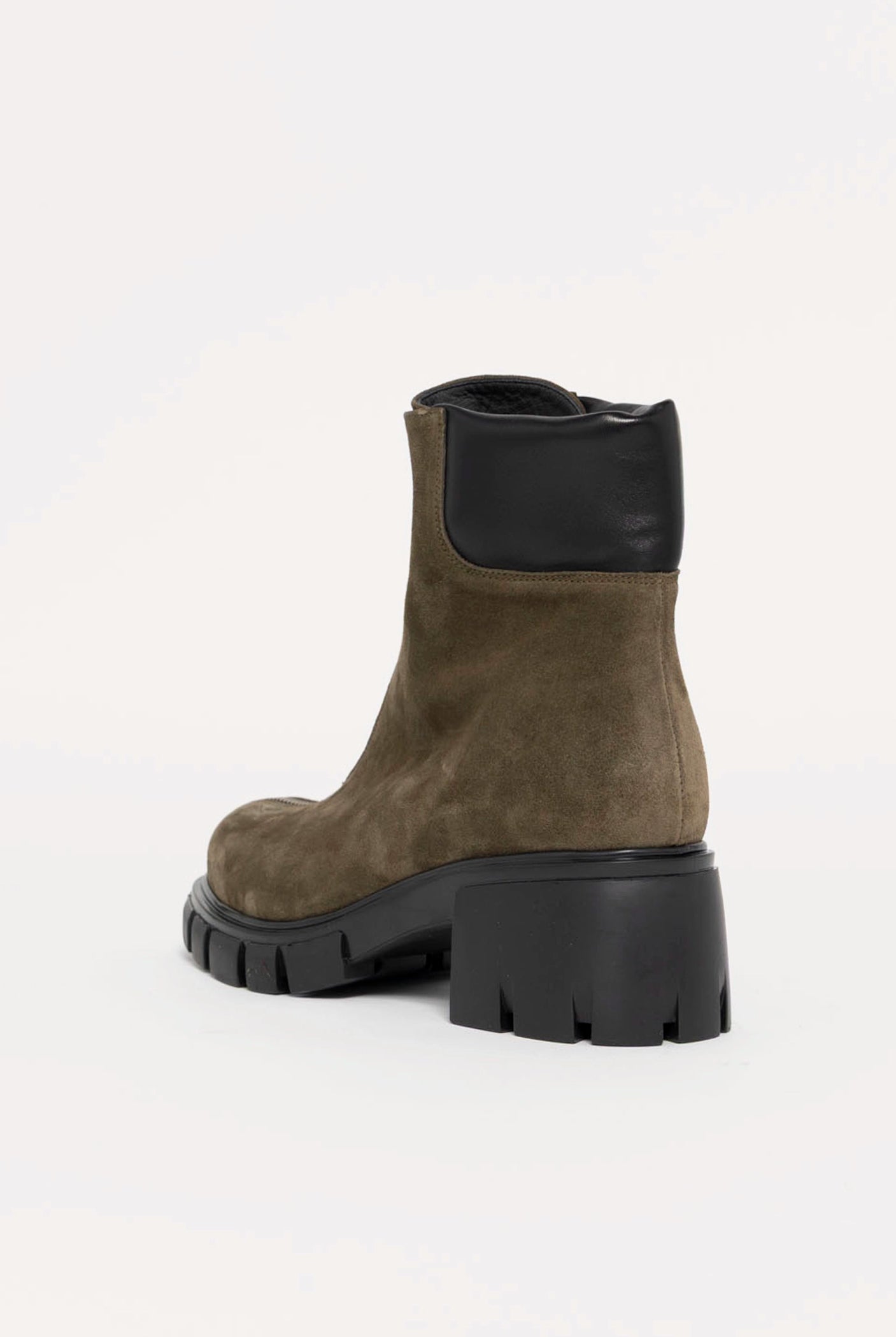 swatch_Forest Suede l'idea center zip boot