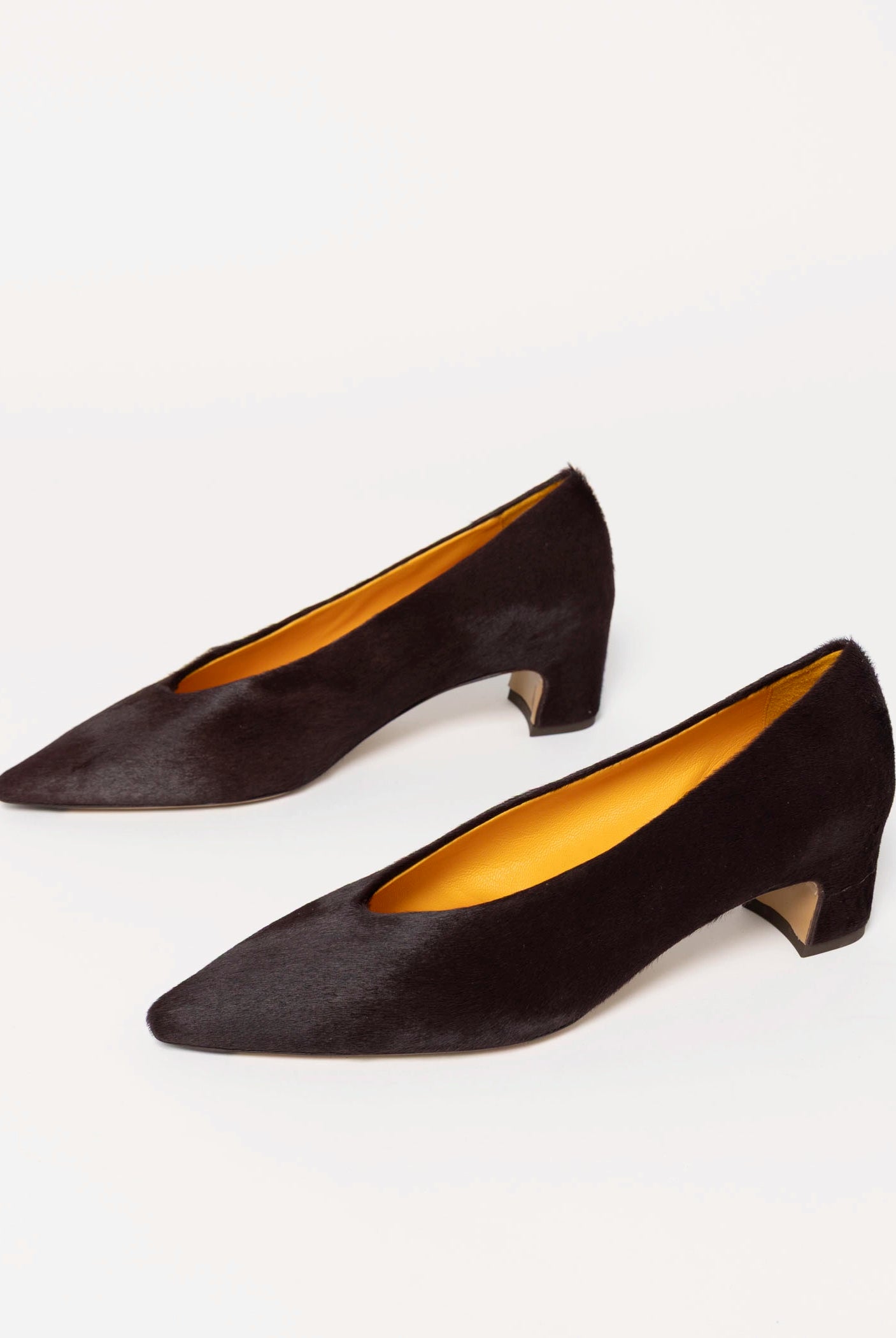 swatch_Burgundy Haircalf mara bini vale pump