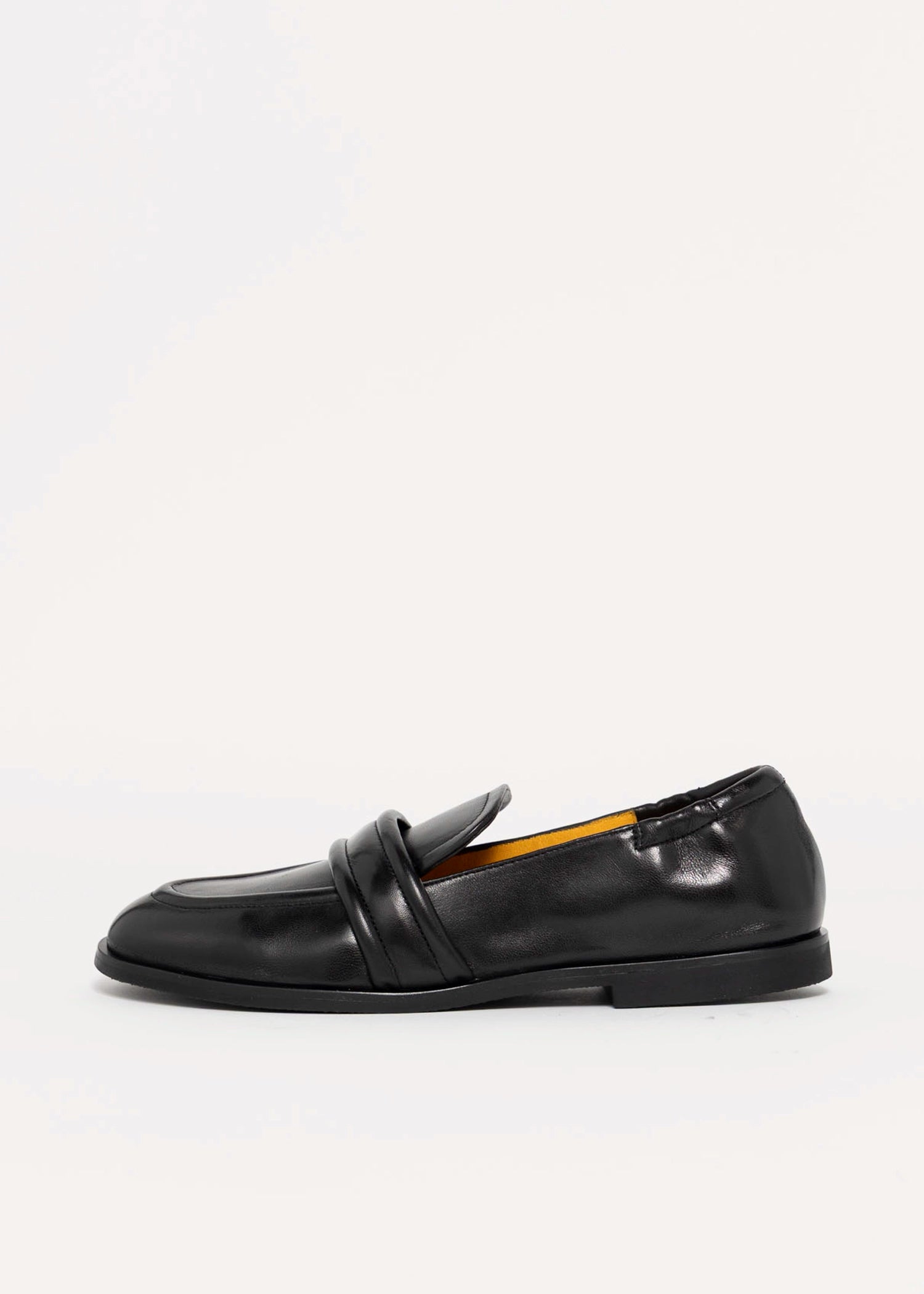swatch_Black Leather mara bini sally loafer
