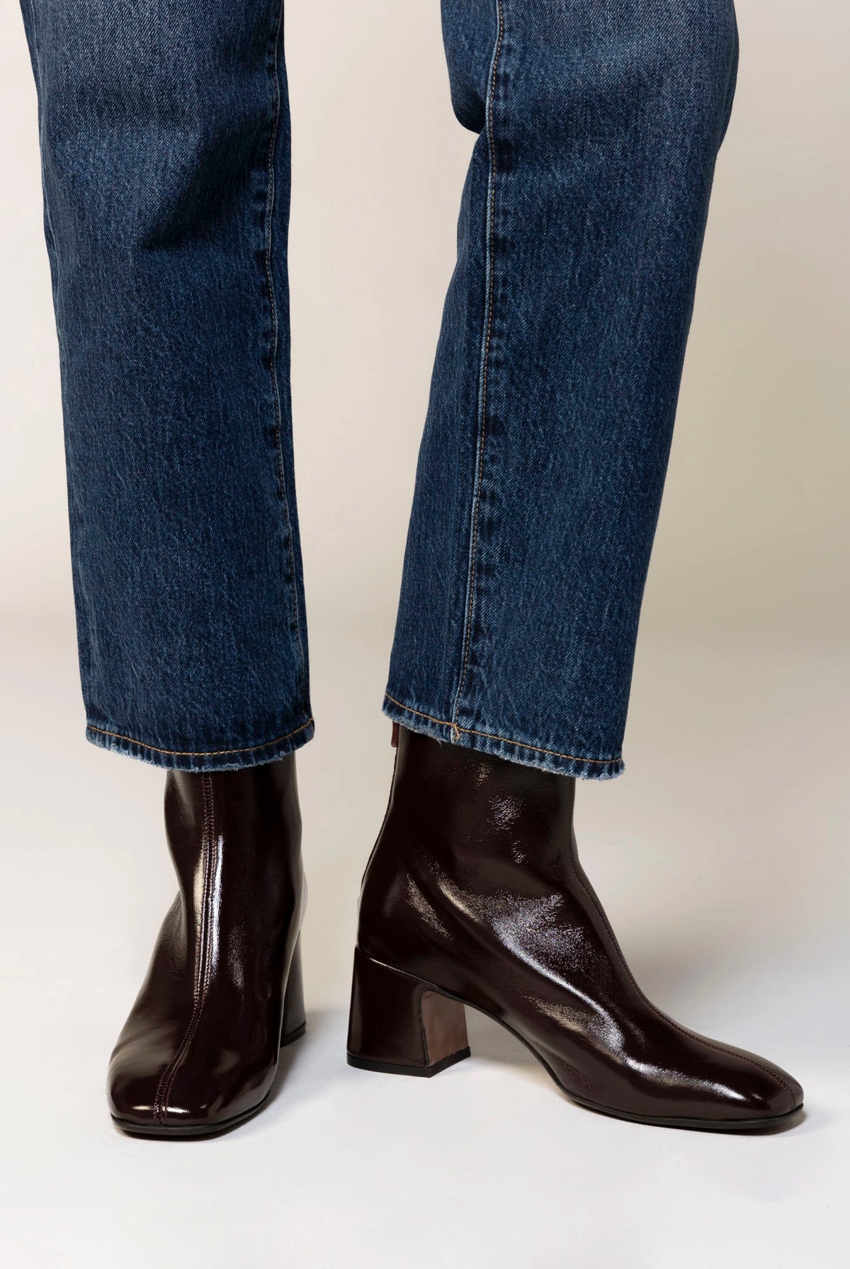 swatch_Burgundy Patent mara bini perla heeled boot