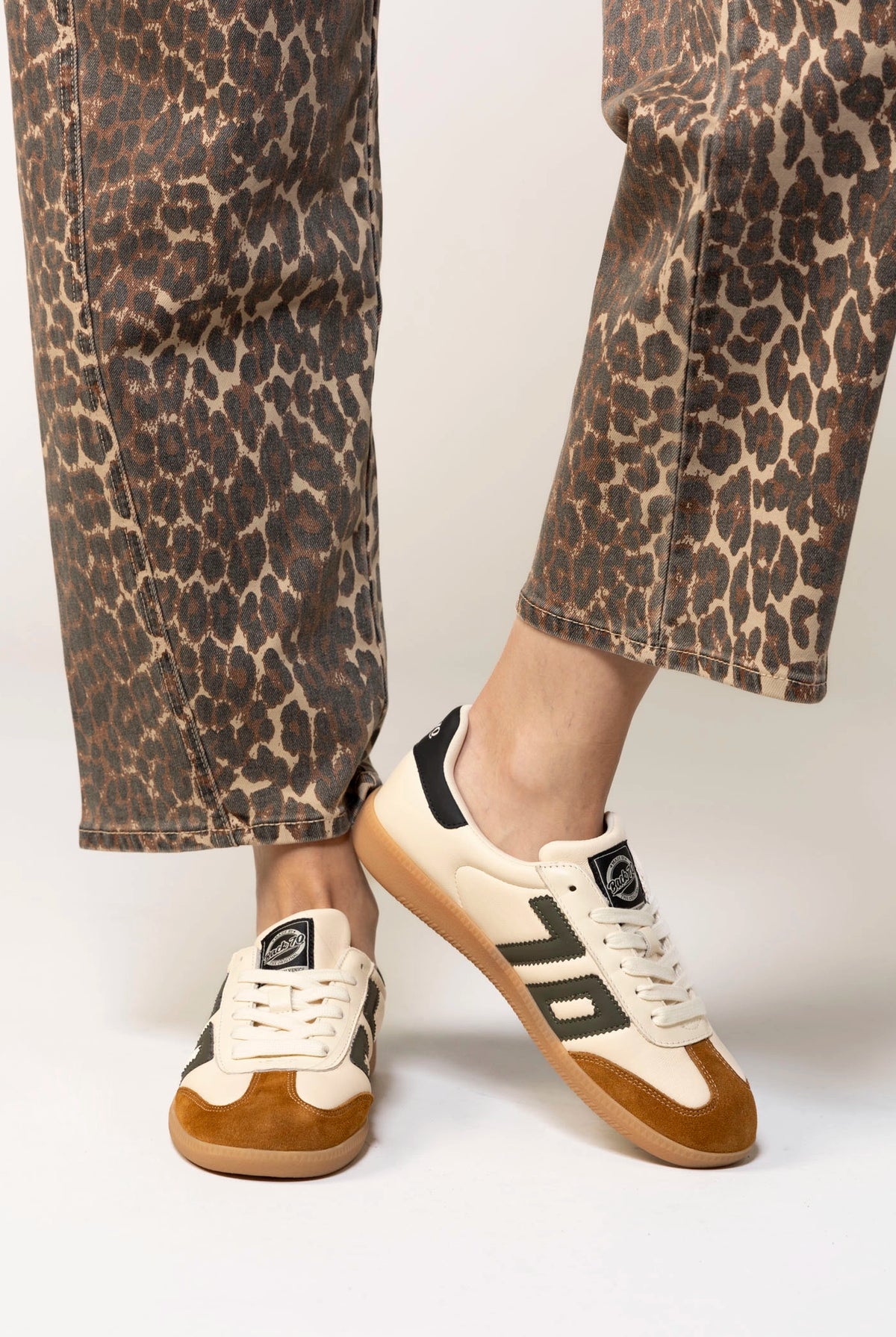 swatch_Butter/Forest back70 cloud w6 sneaker