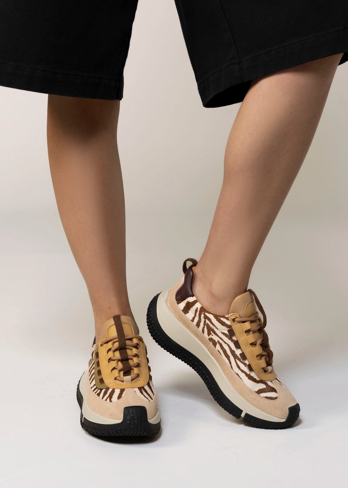 swatch_Zebra 4ccccees kapok pinto sneaker
