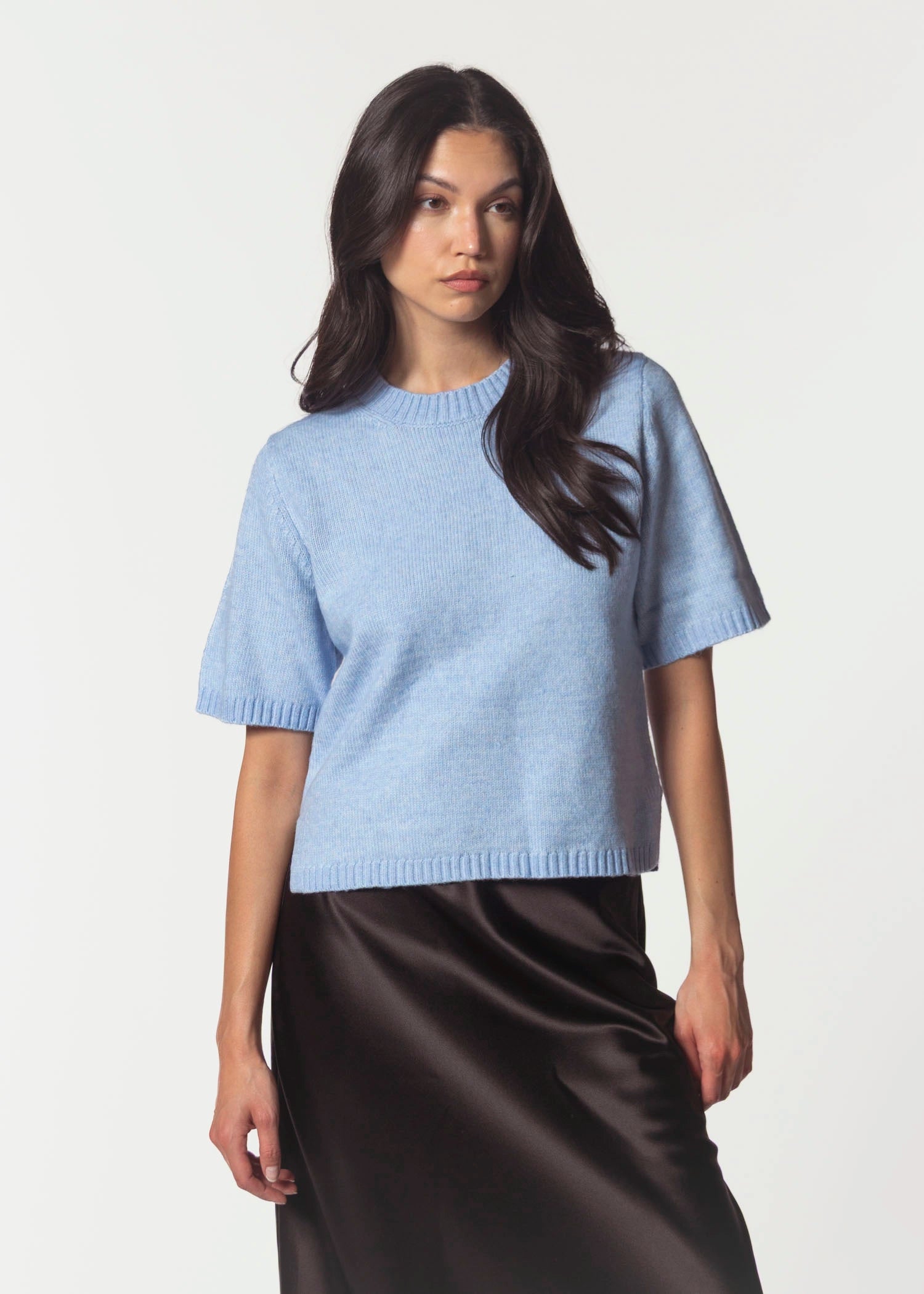 swatch_Powder blue sweater tee