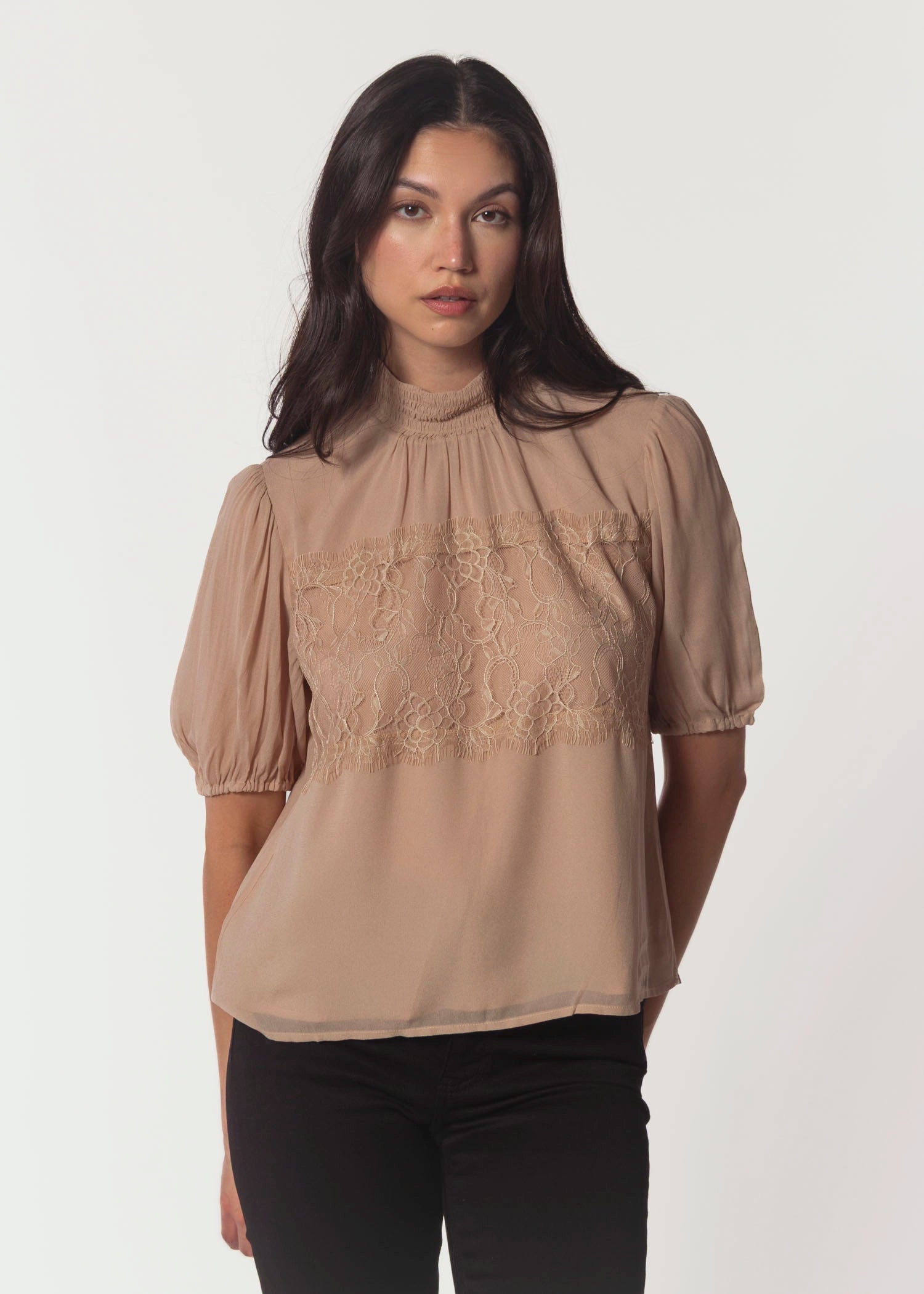 swatch_Fawn sweet romance blouse