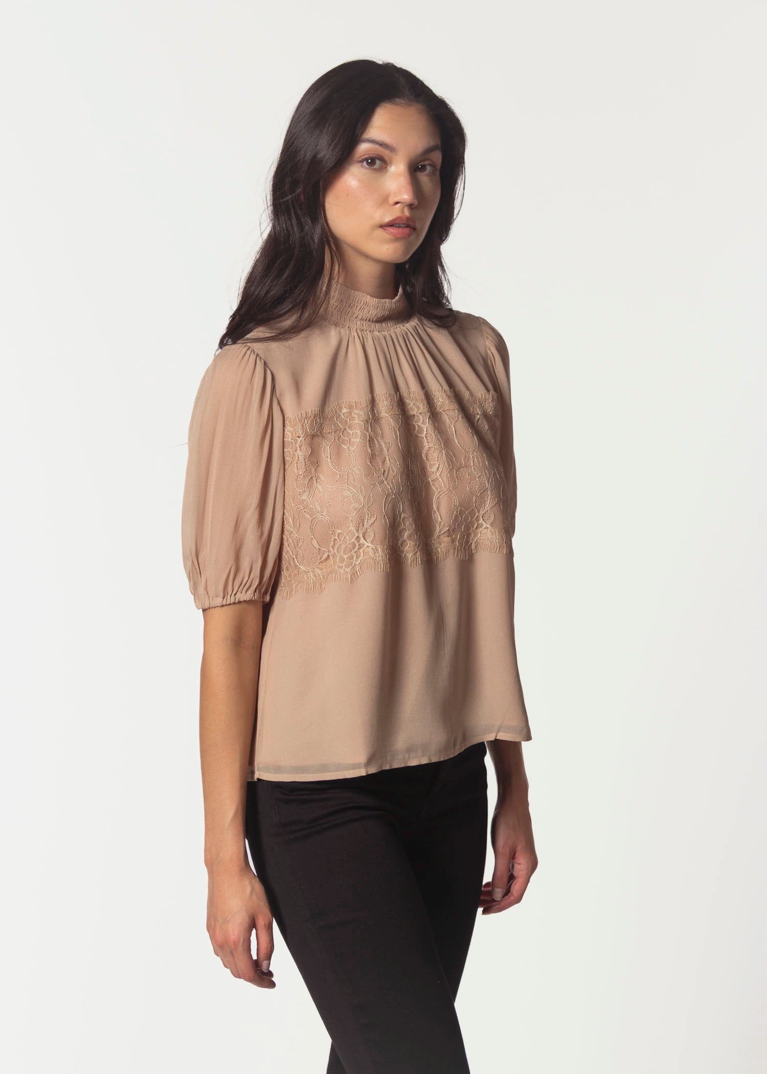 swatch_Fawn sweet romance blouse