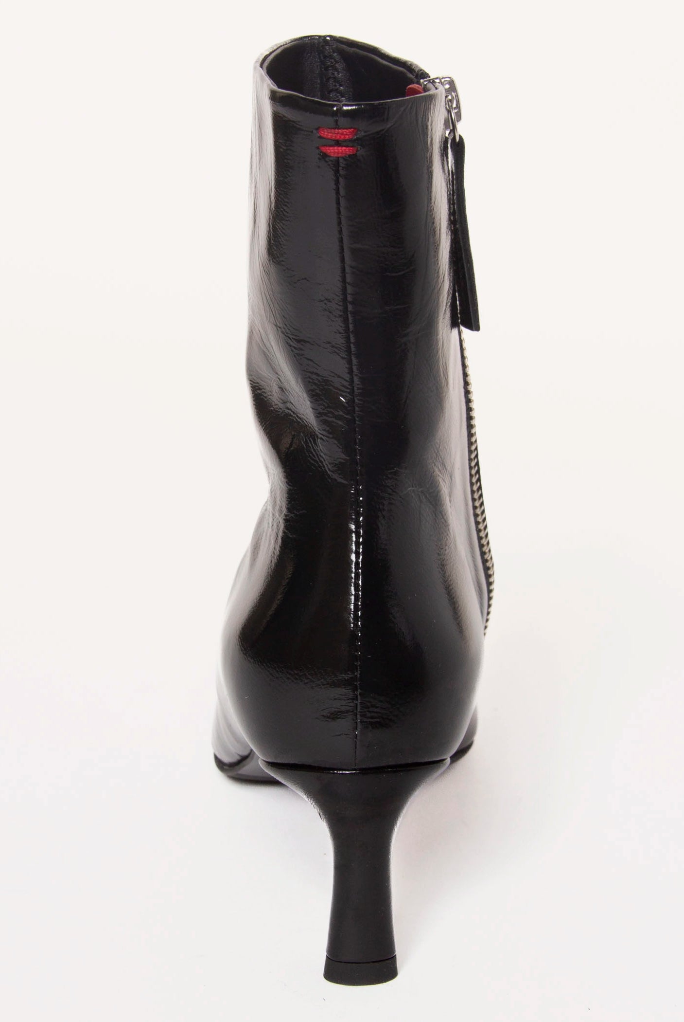 swatch_black patent gil boot