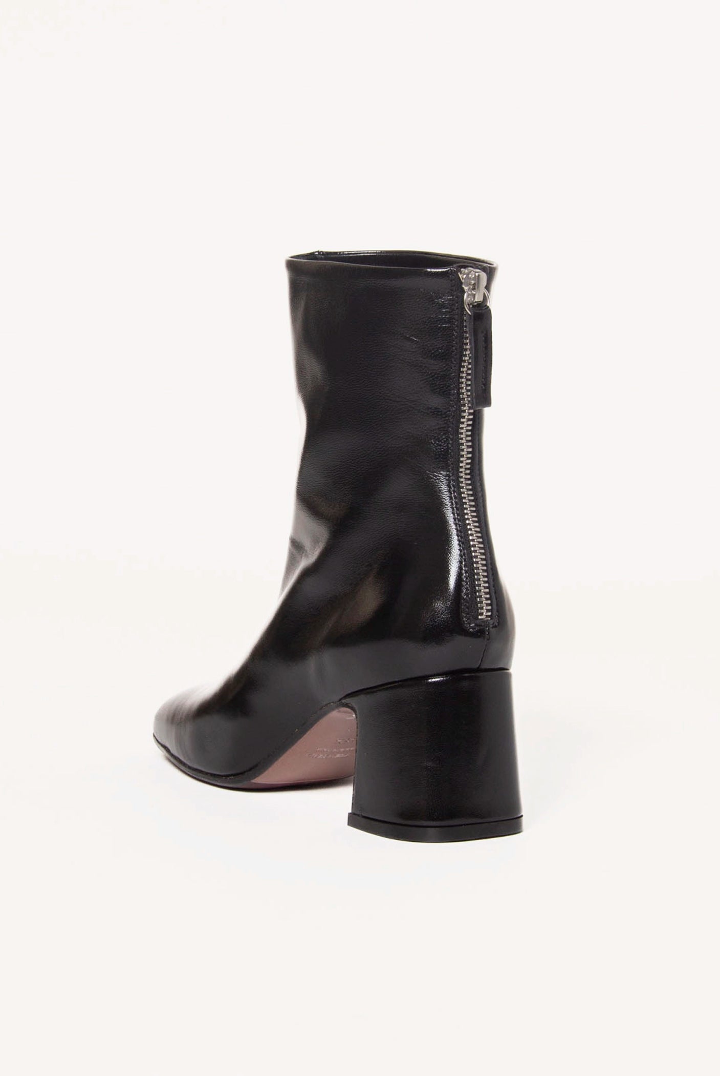 swatch_Black Patent leather ankle boot