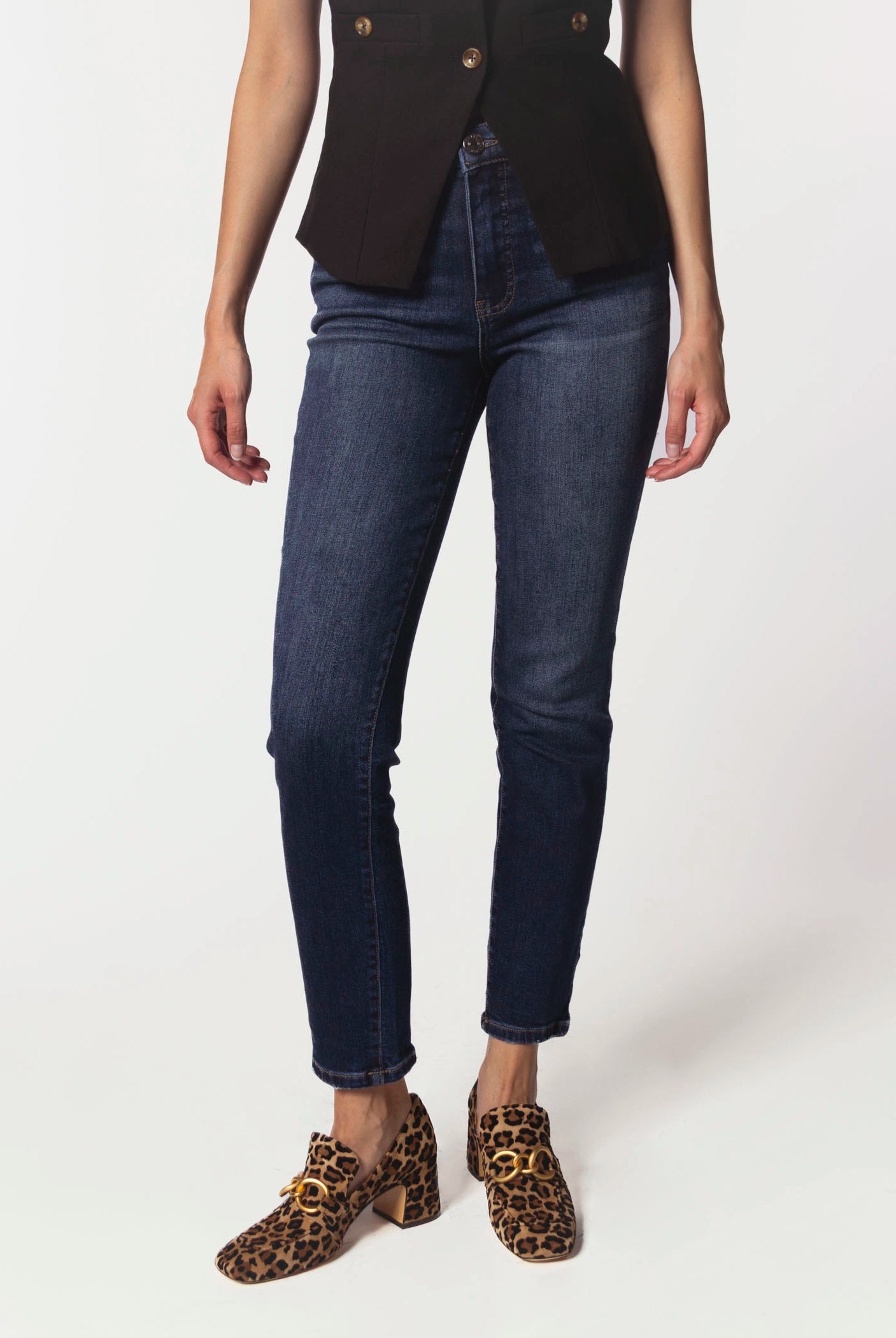 swatch_Leopard heeled loafer