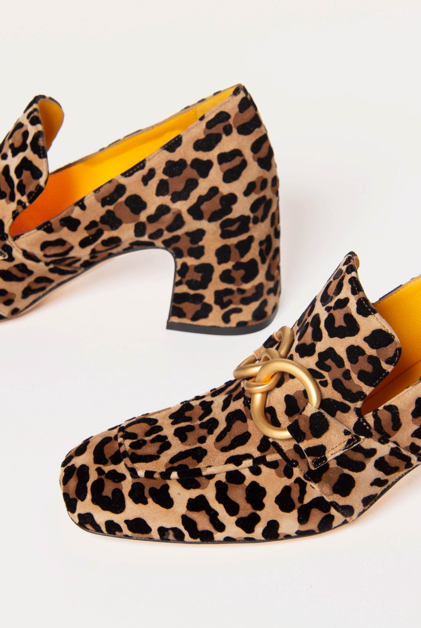swatch_Leopard heeled loafer