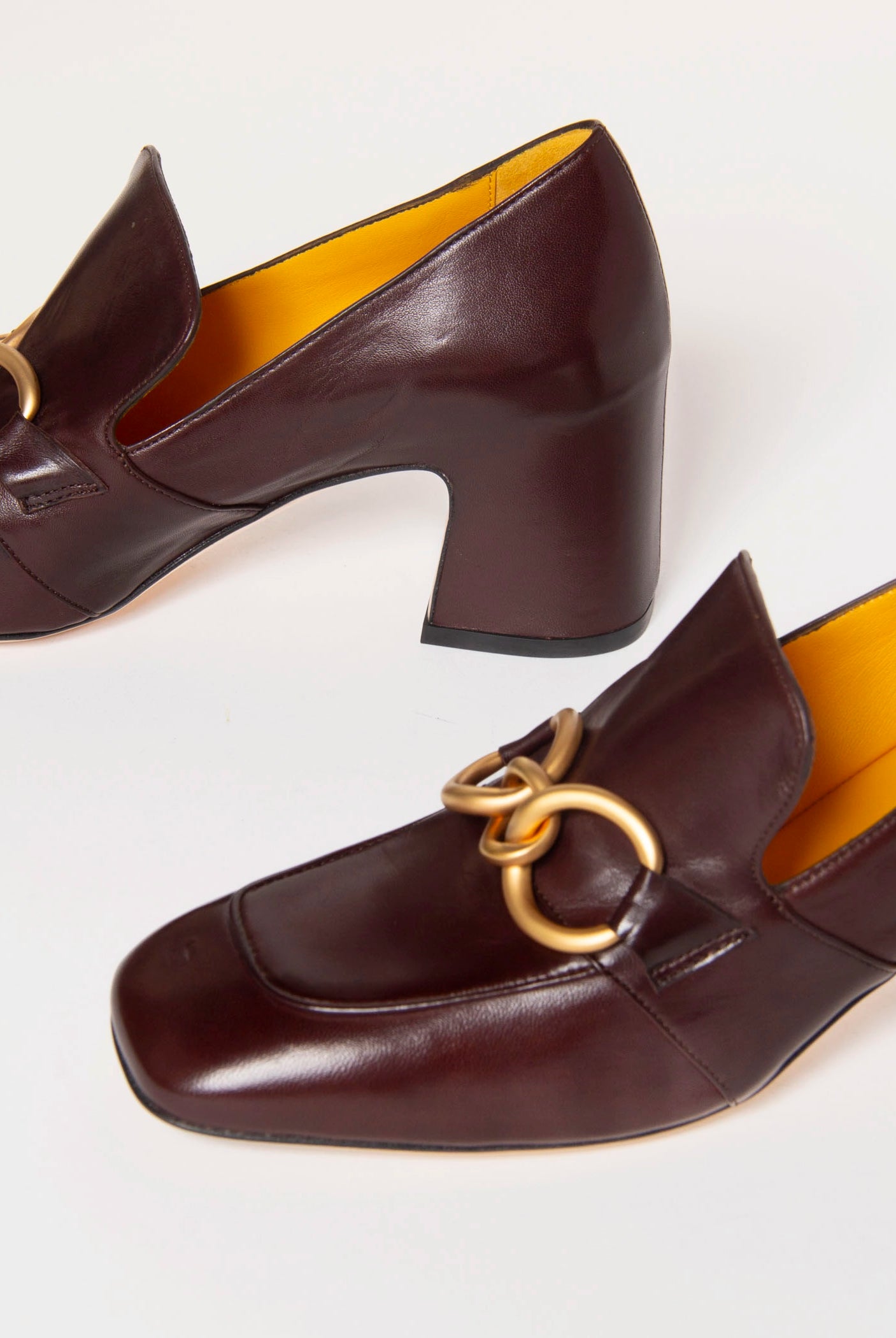 swatch_Brown Leather heeled loafer
