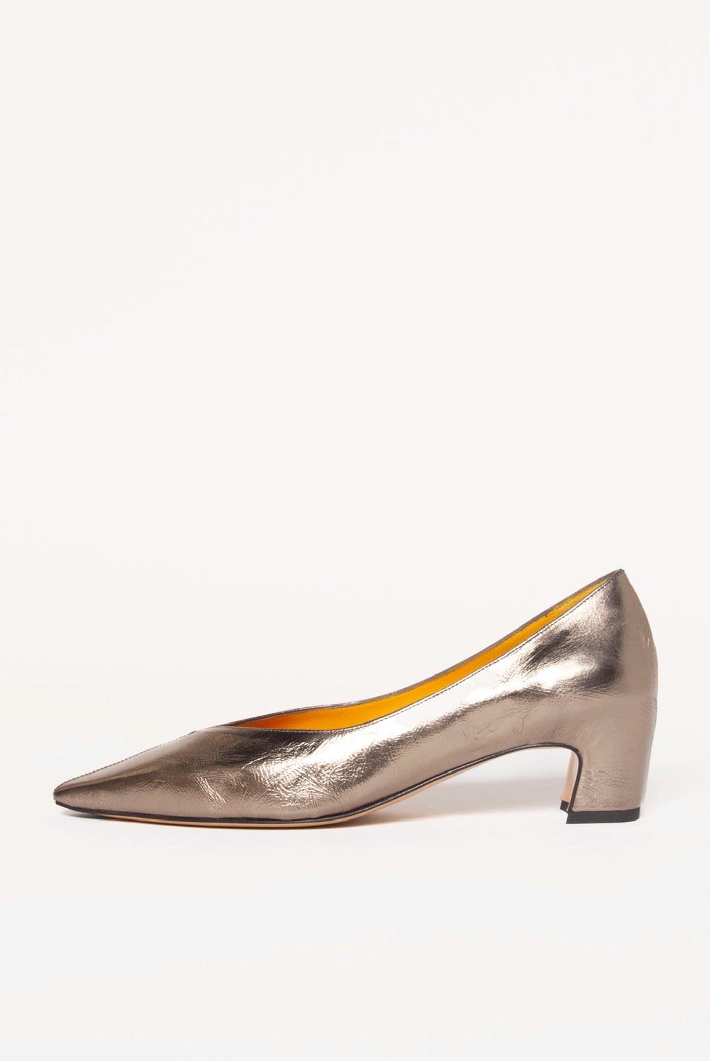 swatch_Bronze Leather vale pump