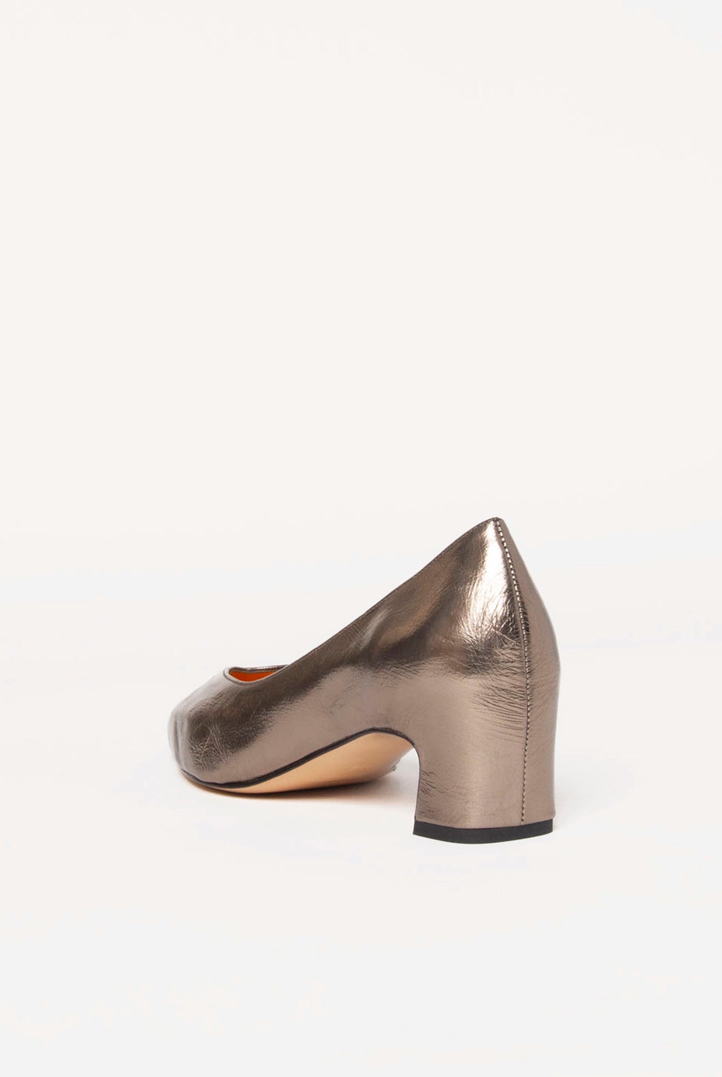 swatch_Bronze Leather vale pump