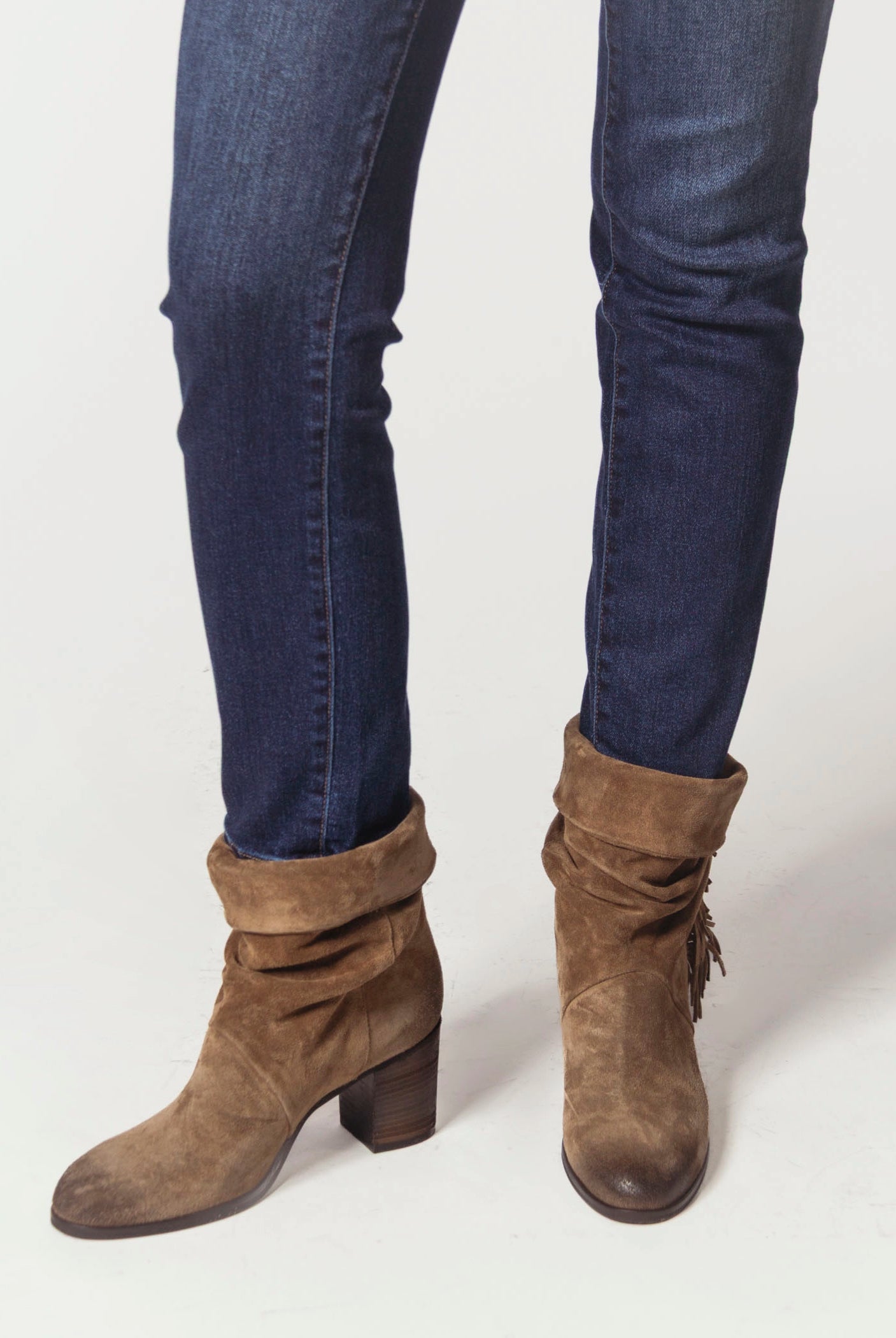 swatch_Sesame Suede heeled fringe boot