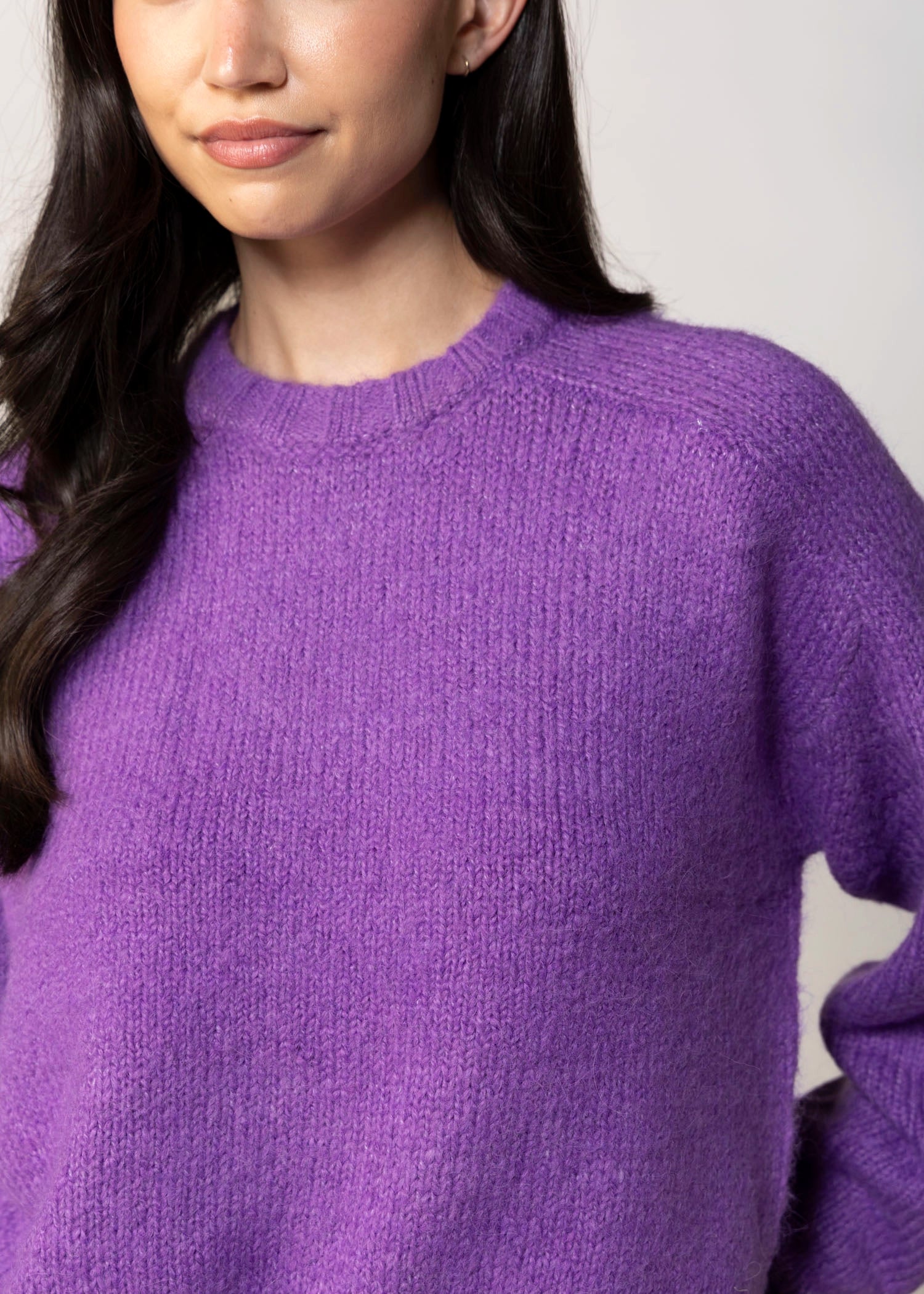 swatch_Violet pistola adina crewneck sweater