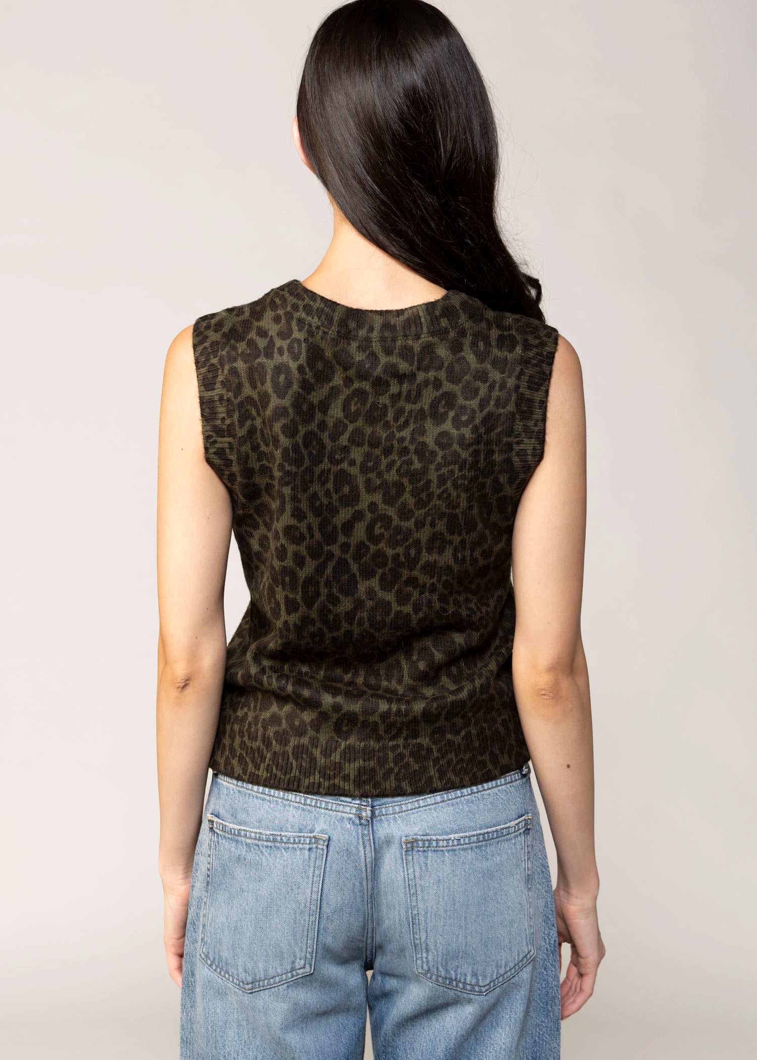 swatch_Olive/Black sanctuary leopard print sweater vest