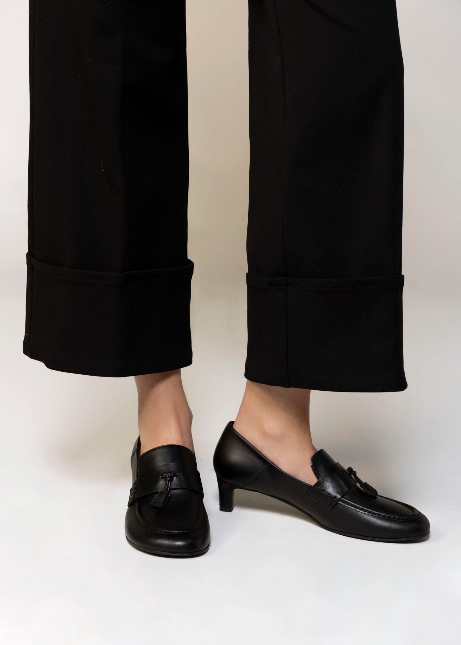 swatch_Black Leather roberto festa maeve italian leather heeled loafer