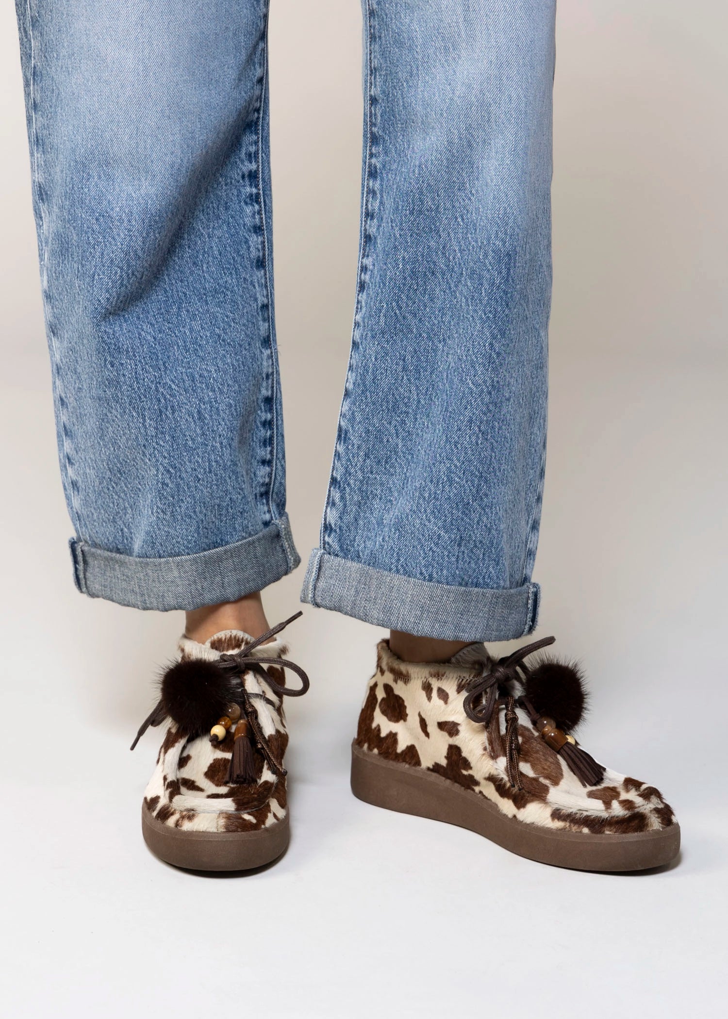 swatch_Cow Haircalf l'idea italian suede wallabee ankle boot