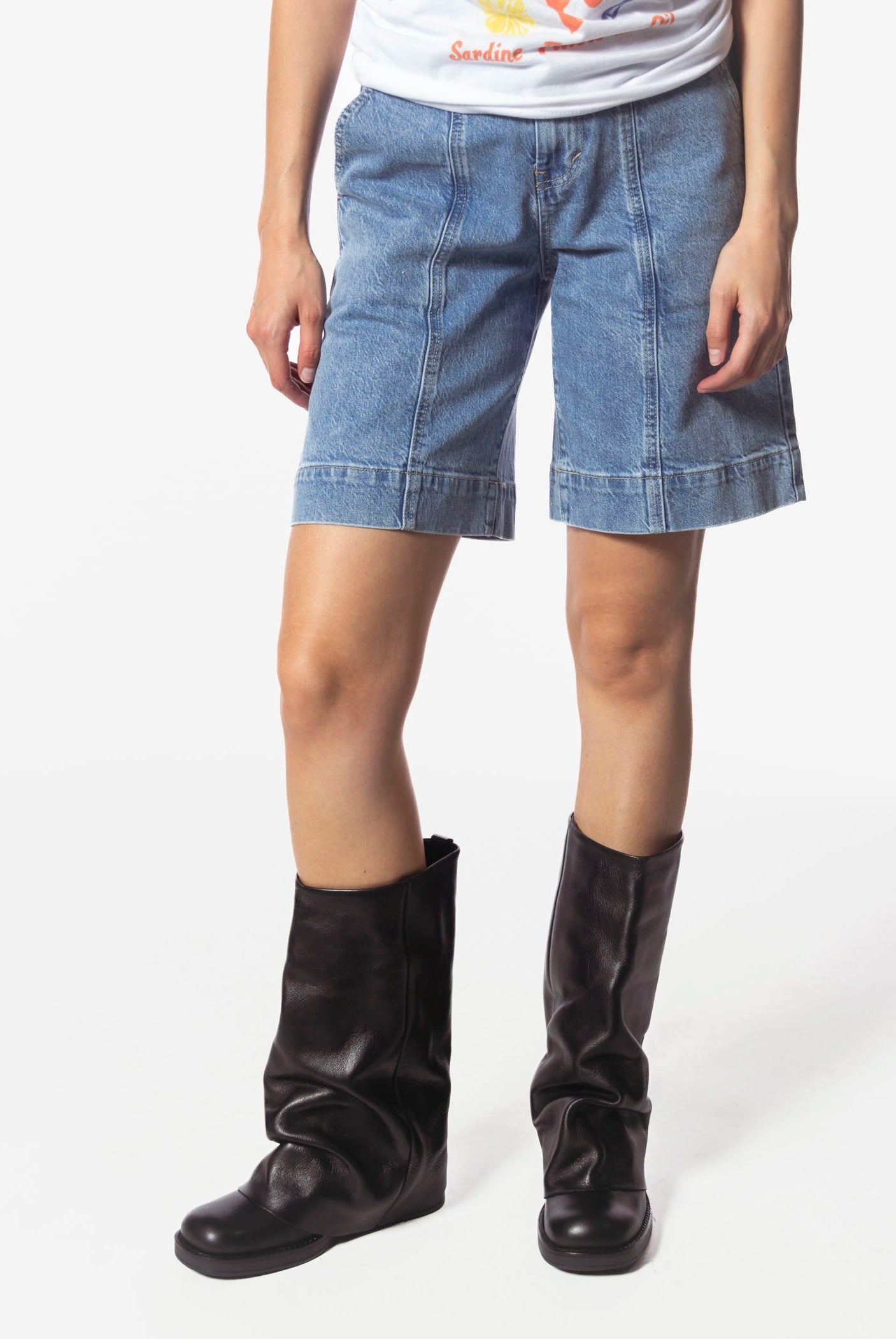 swatch_Black Leather foldover boot