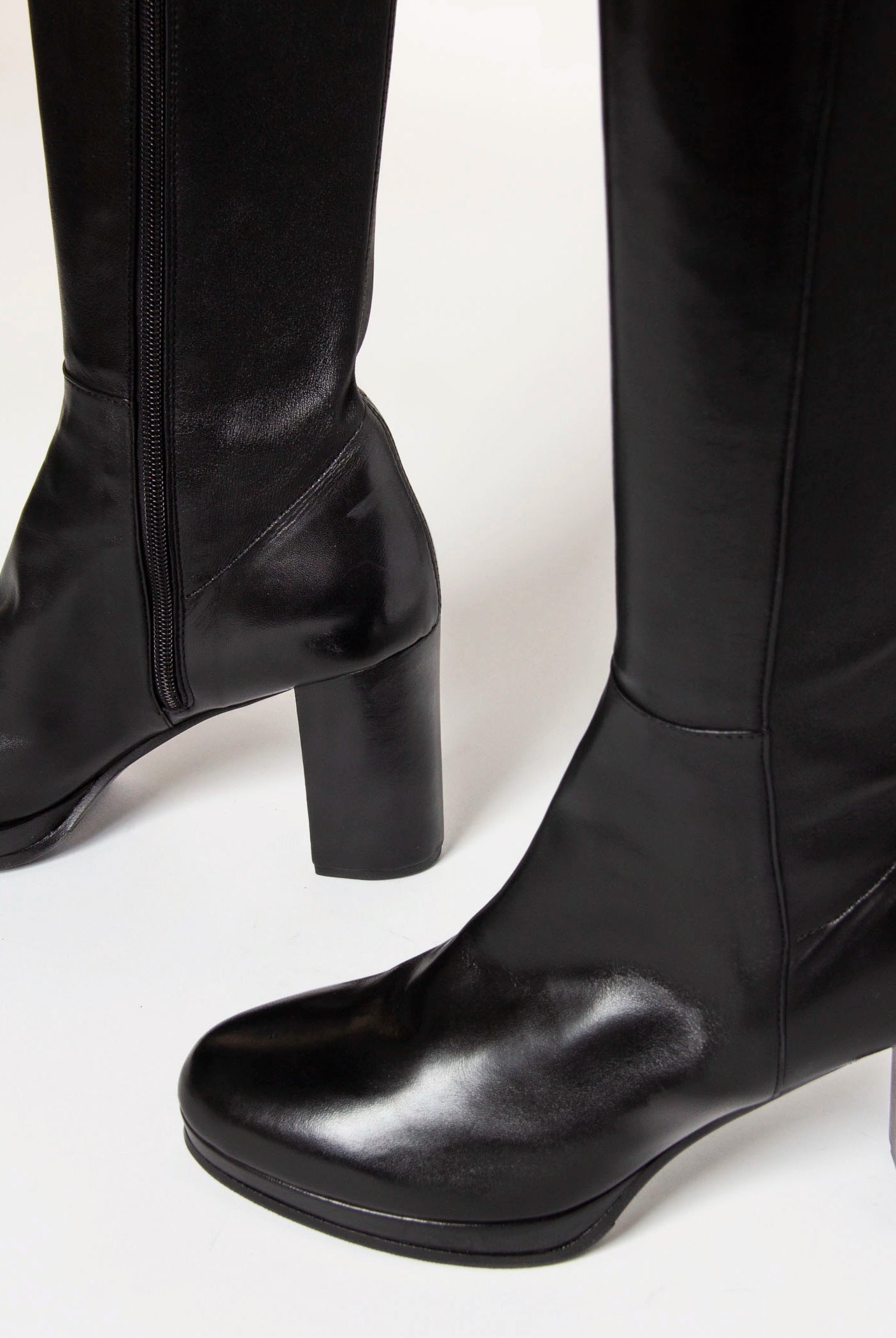 swatch_Black Leather knee high heeled boot boots
