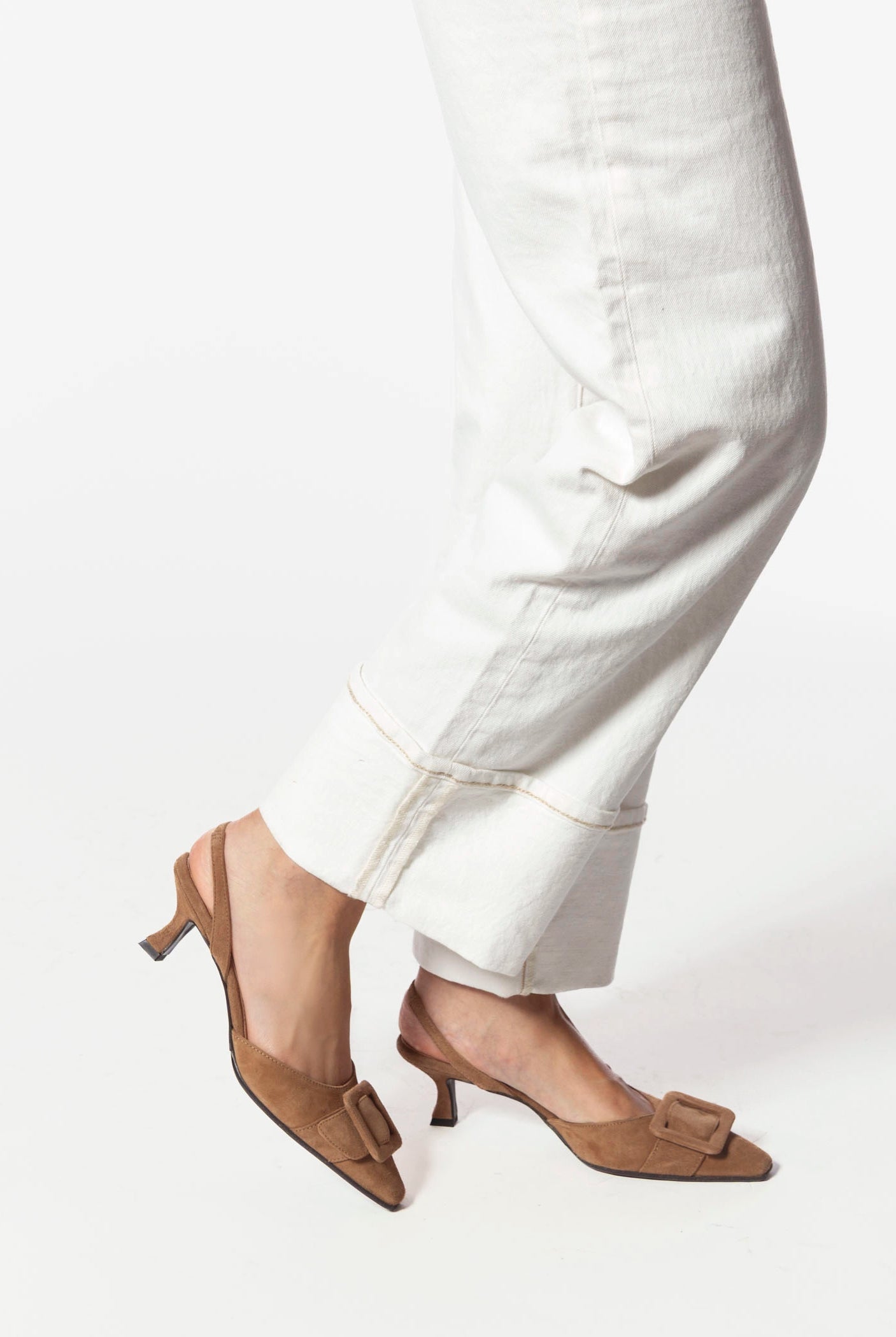 swatch_Sand Suede kitten heel slingback shoes