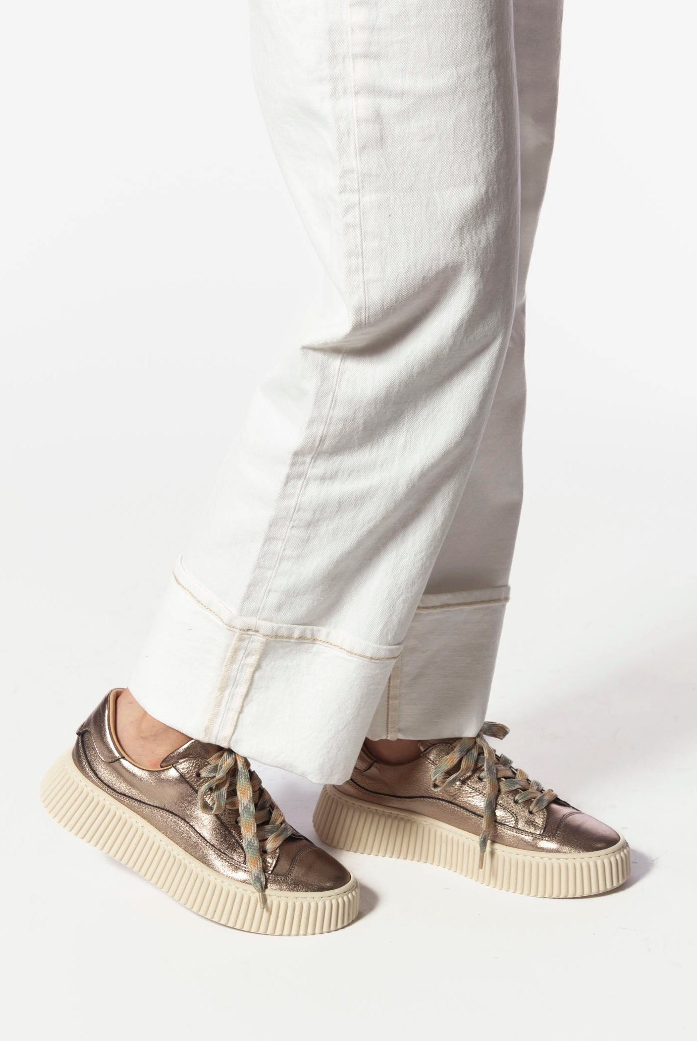 swatch_Pewter Leather creeper sneaker