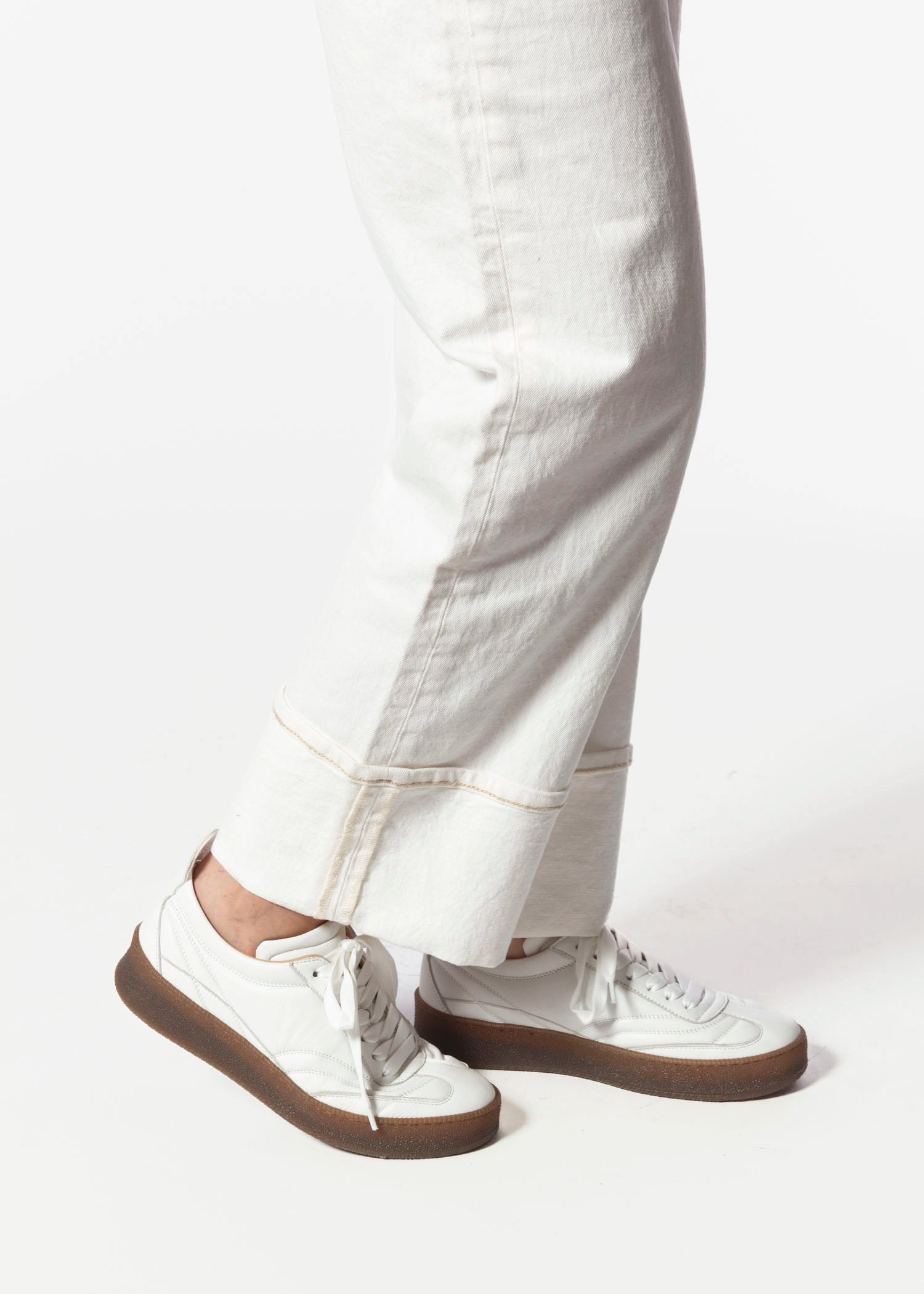 swatch_White Leather sneaker