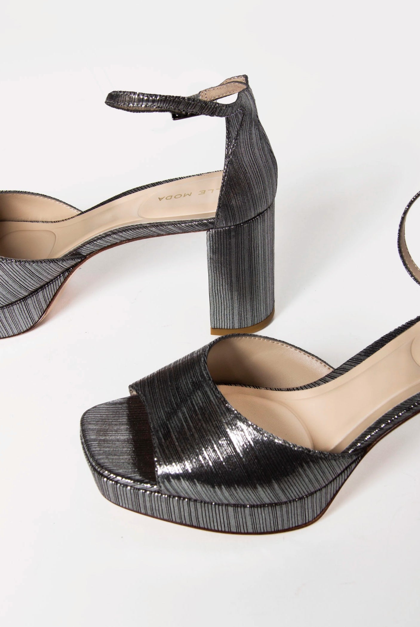 swatch_Pewter pearly platform sandal shoes