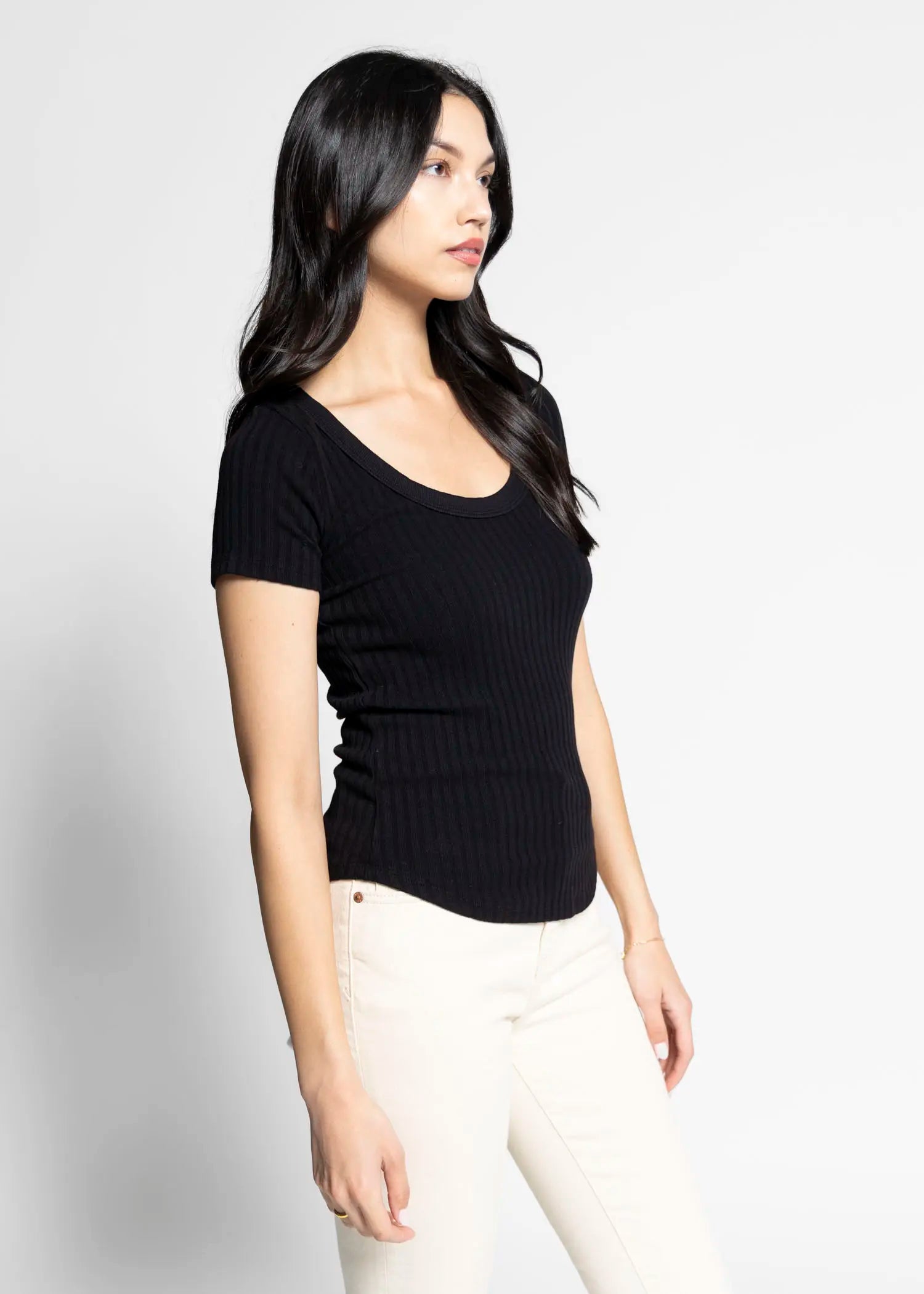 swatch_black julie scoop neck rib tee apparel