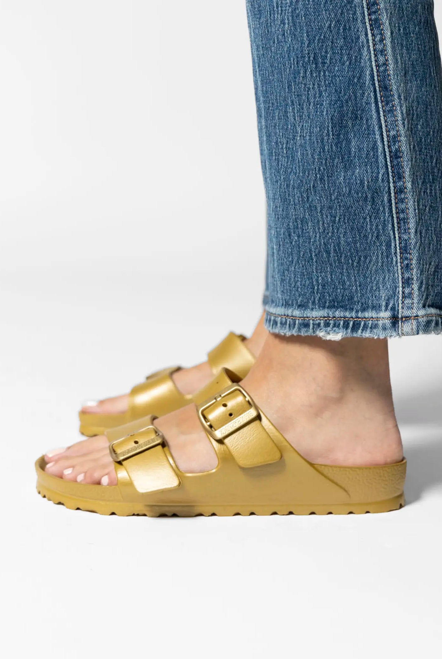 swatch_gold arizona eva sandal flat sandals