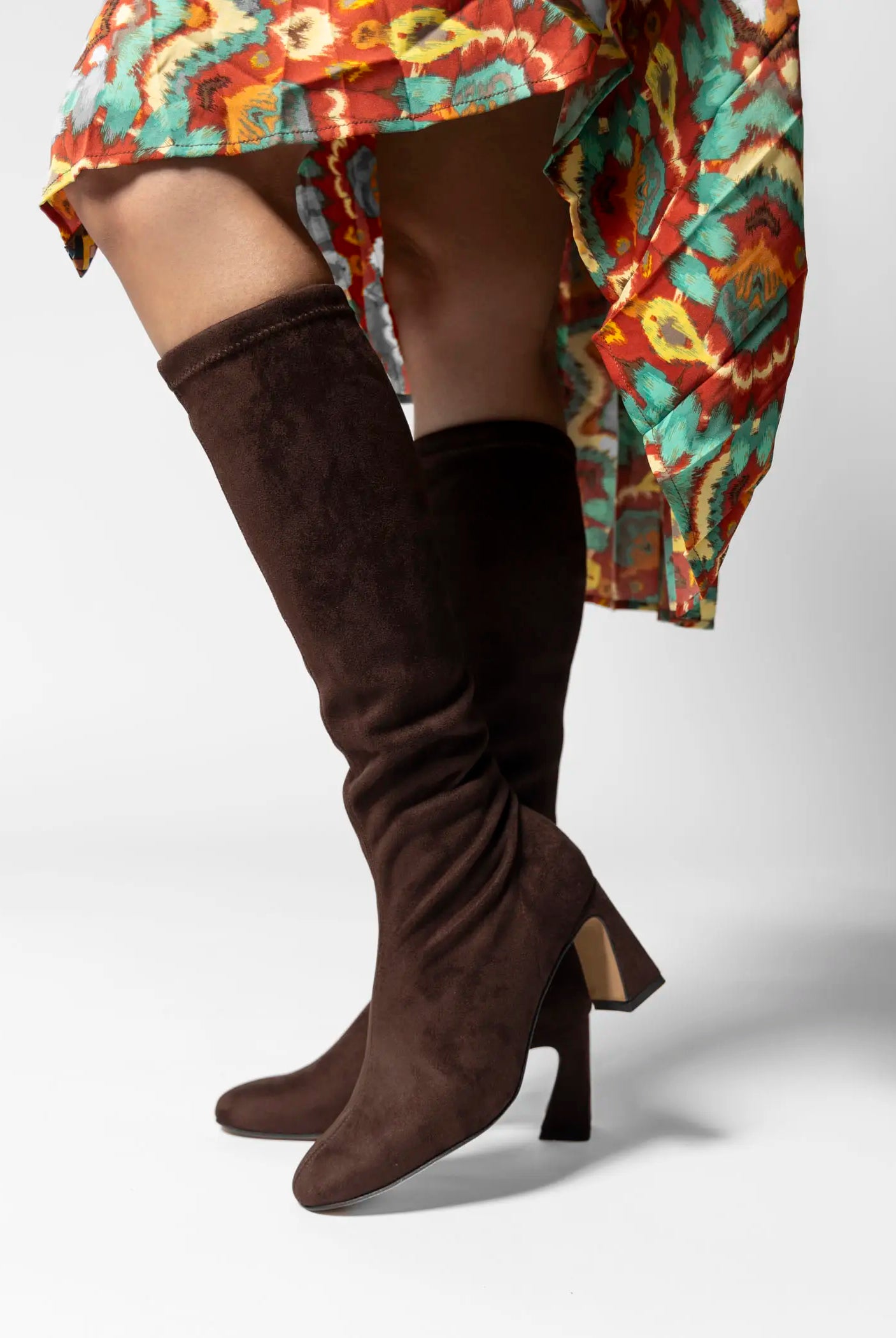 swatch_dark brown jaelta stretch boot boots