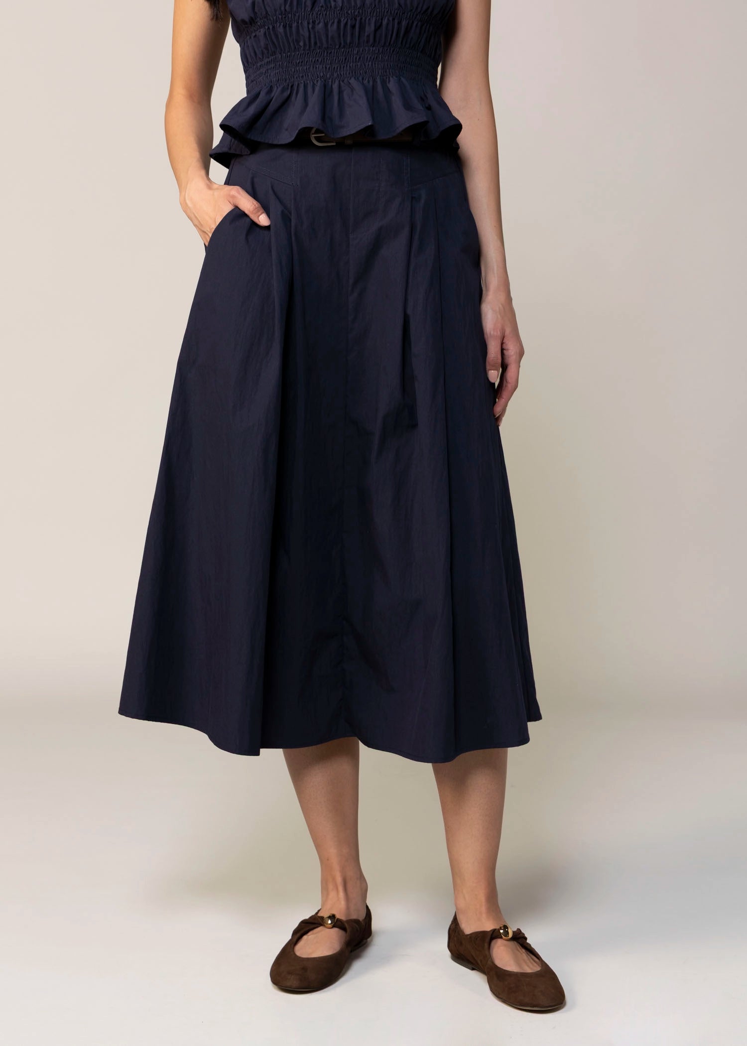 swatch_Navy sadie and sage cotton midi skirt