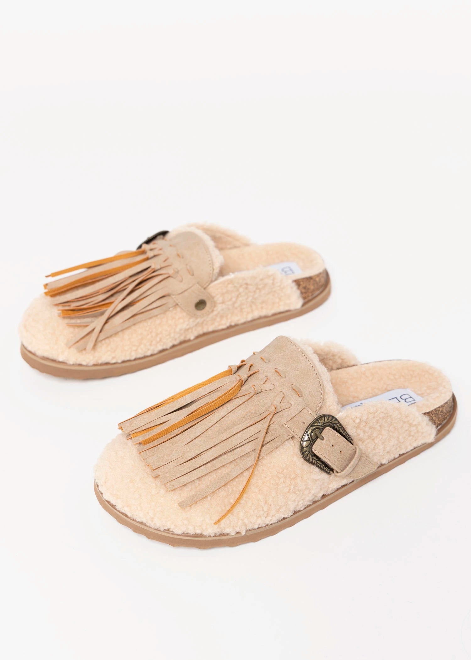 swatch_Natural coconuts by matisse sundown teddy clog