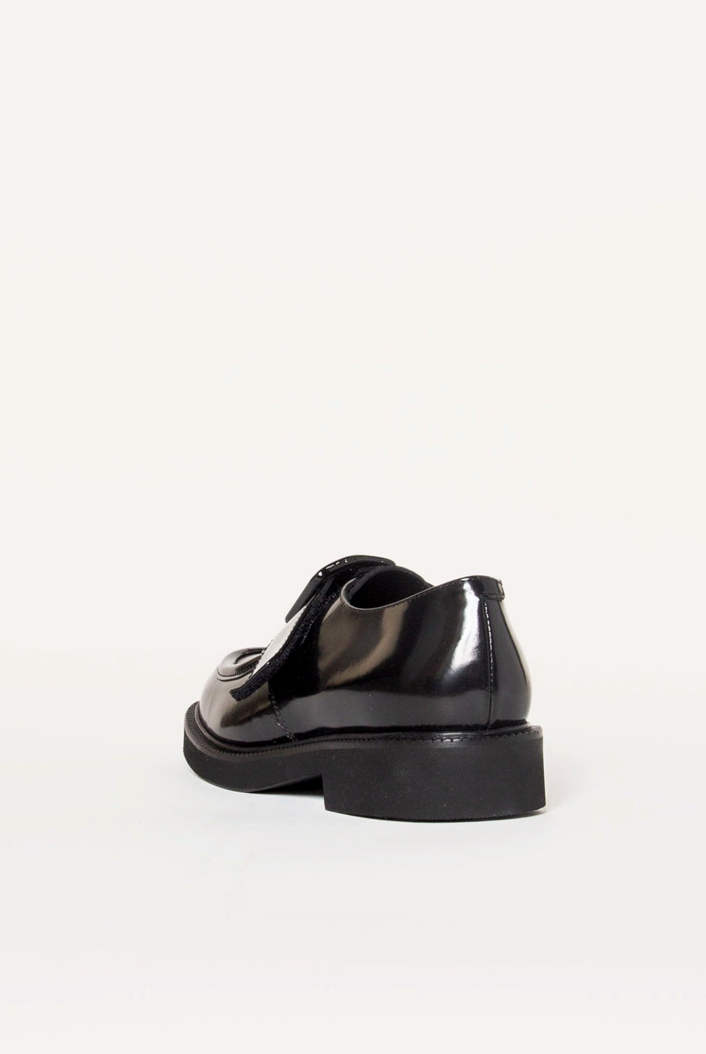 swatch_Black Leather buckle loafer shoes