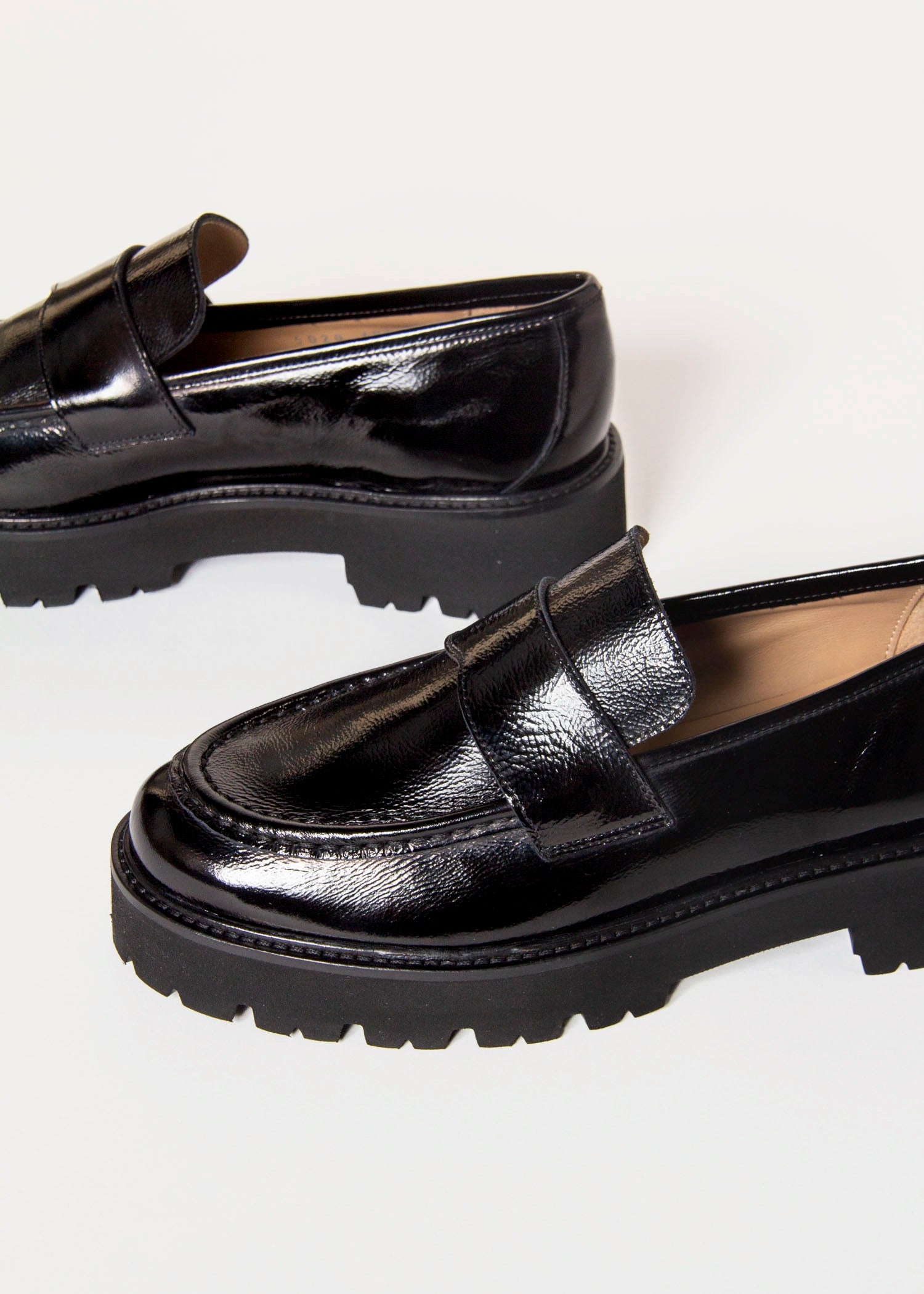 swatch_Black Patent lug sole loafer shoes