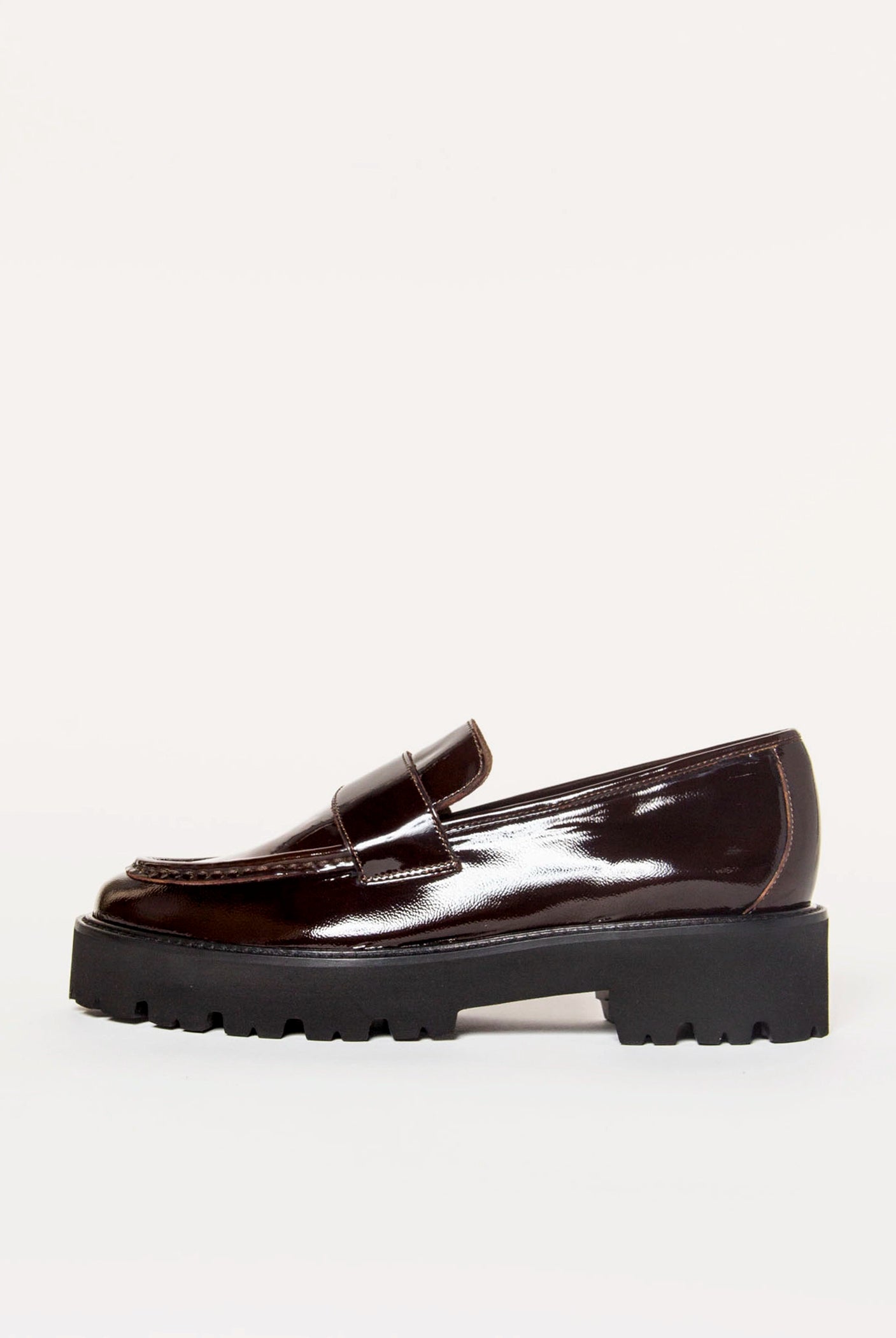 swatch_Brown Patent lug sole loafer shoes