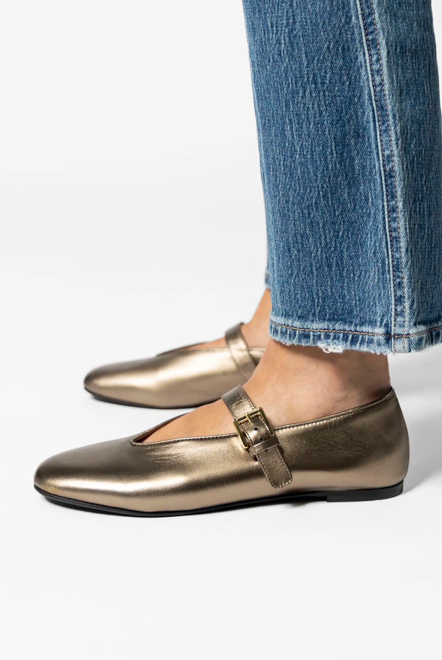 swatch_bronze leather leather mary jane flat shoes