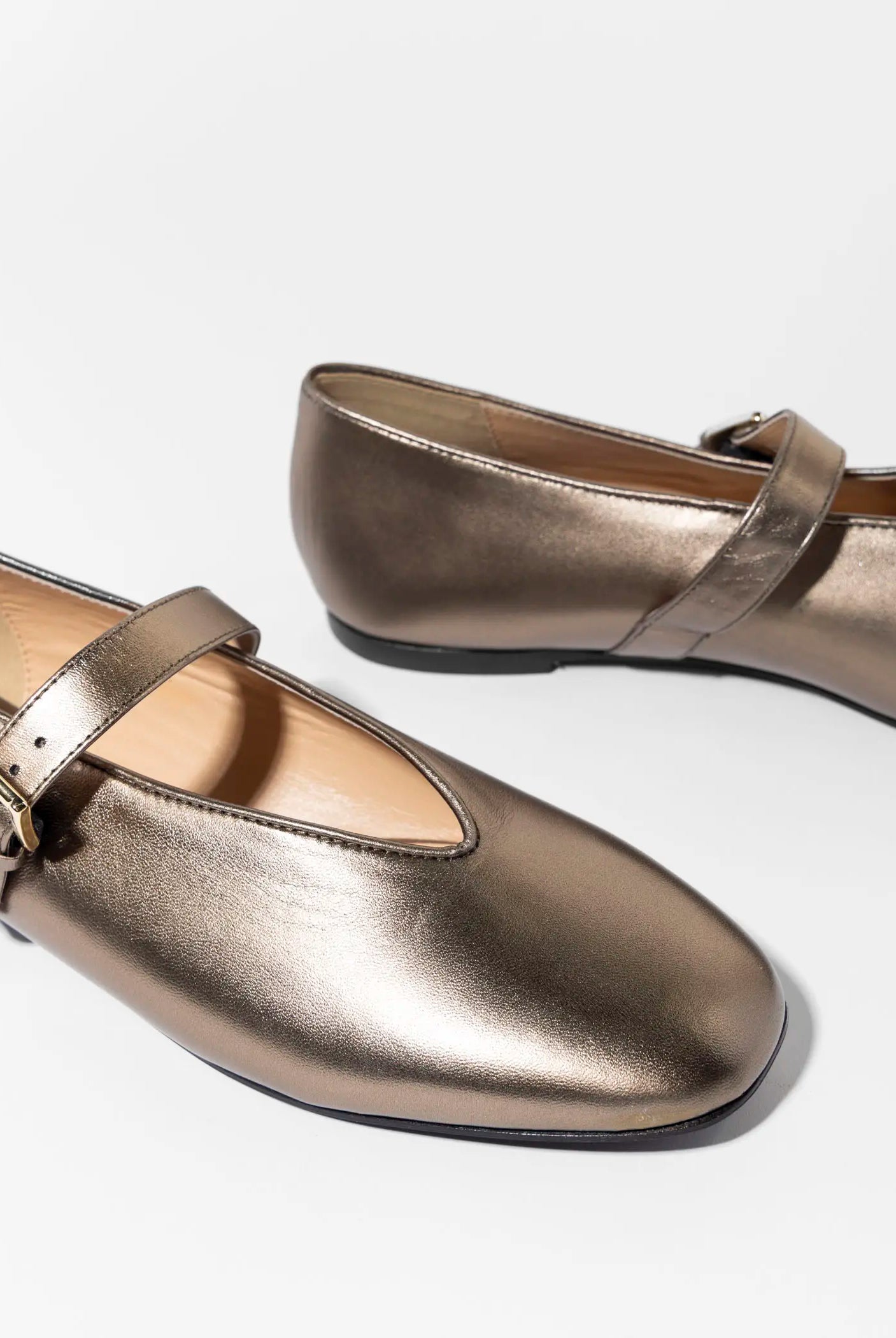 swatch_bronze leather leather mary jane flat shoes