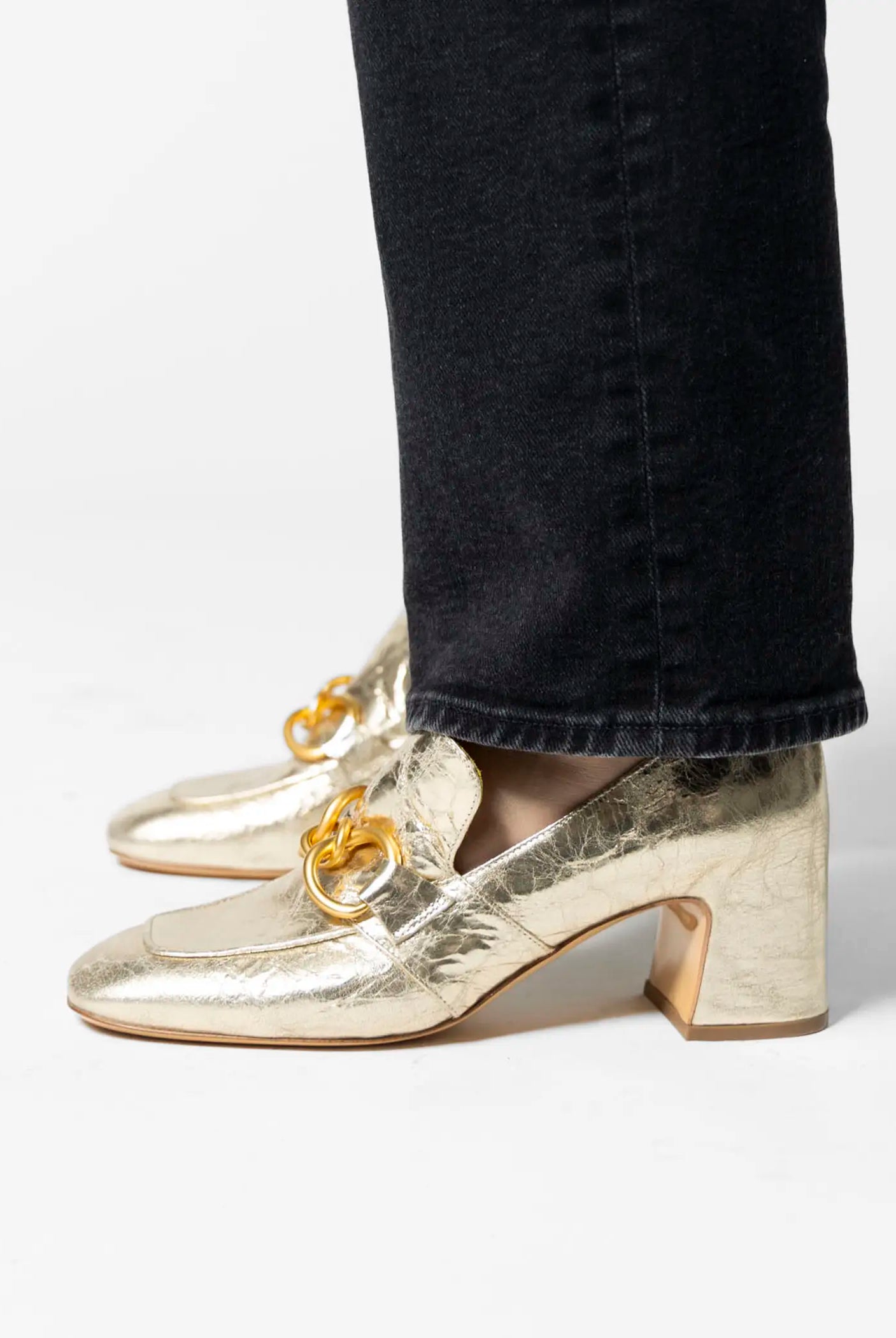 swatch_Platino Leather heeled loafer