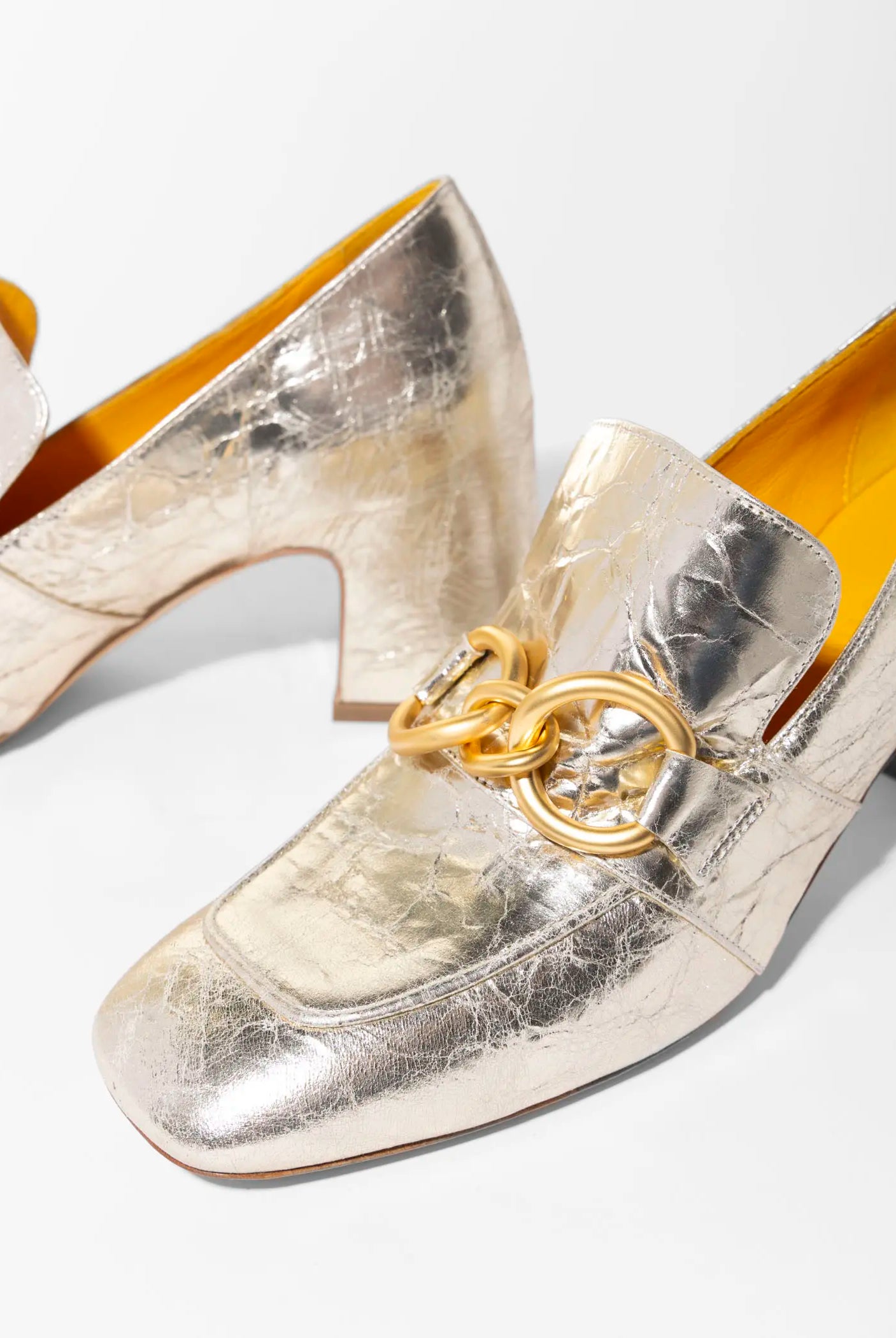 swatch_Platino Leather heeled loafer