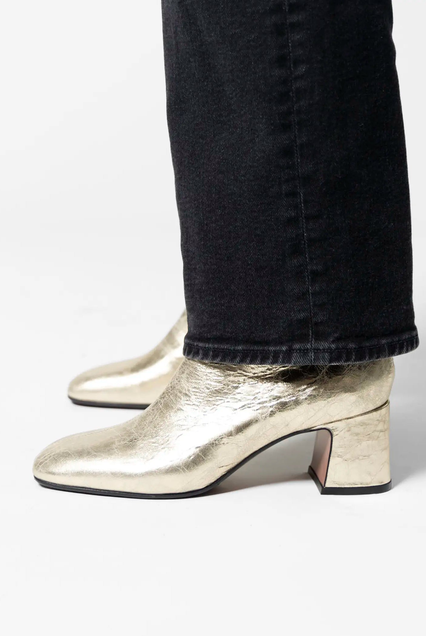 swatch_Platino Leather ankle boot