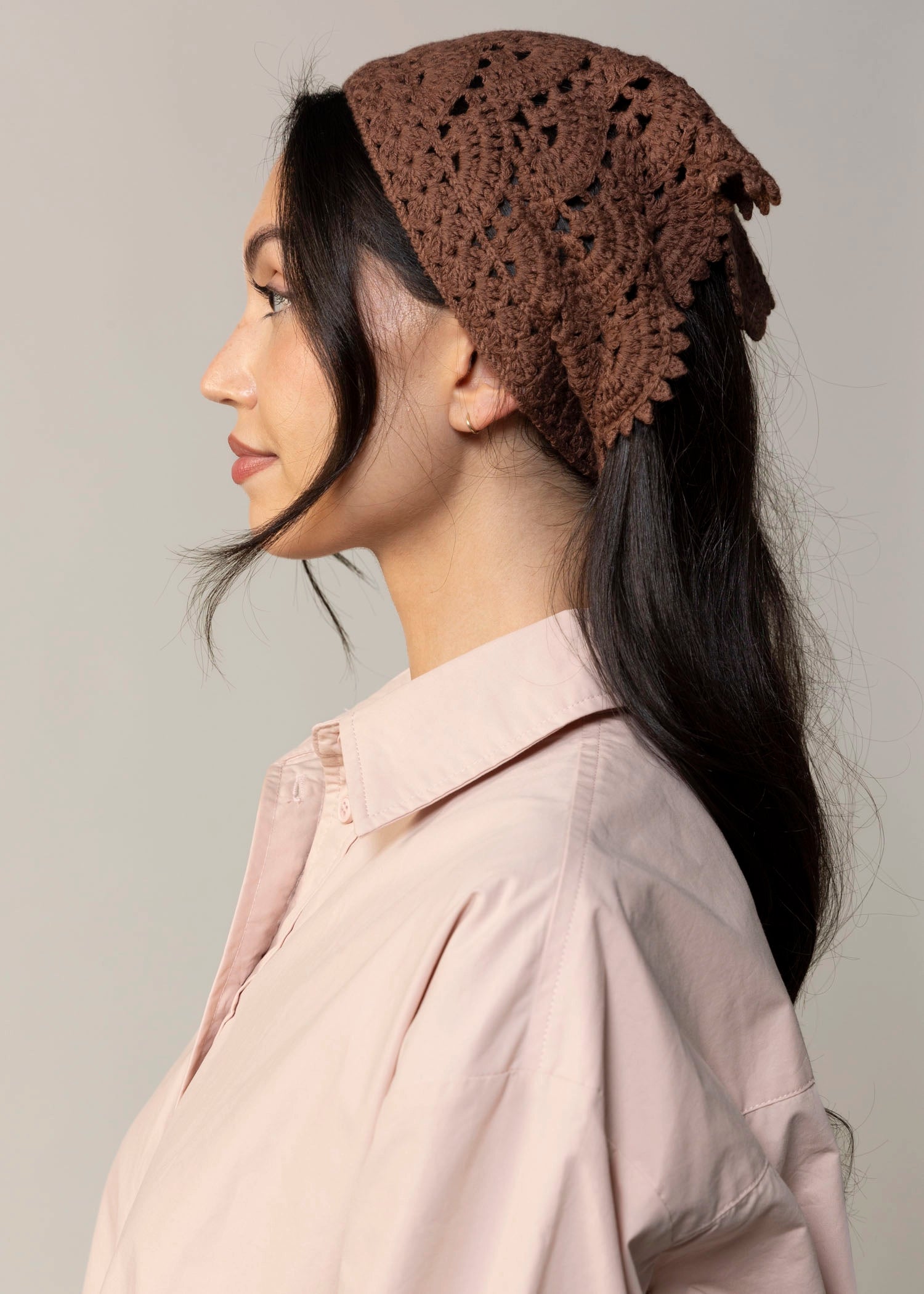 swatch_Brown crochet headscarf