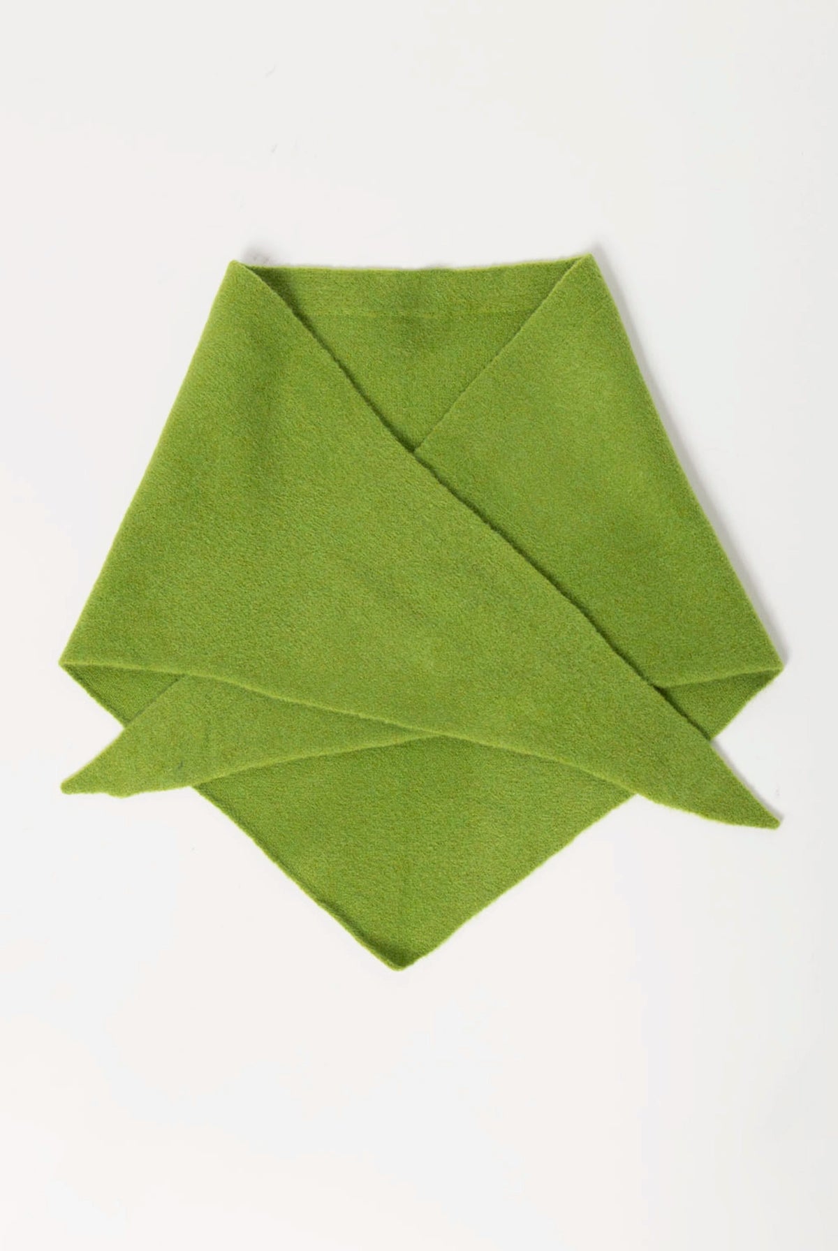 swatch_Green wool knit triangle scarf