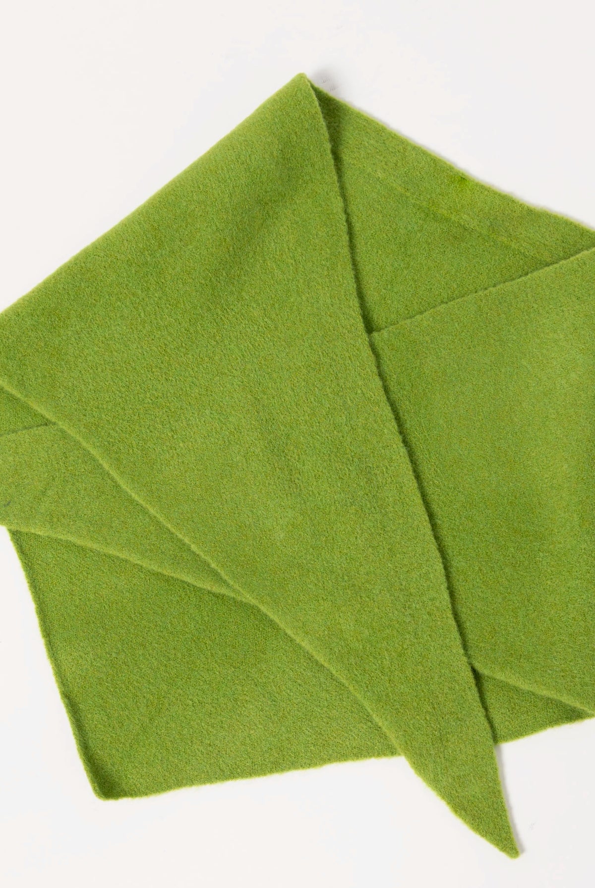 swatch_Green wool knit triangle scarf