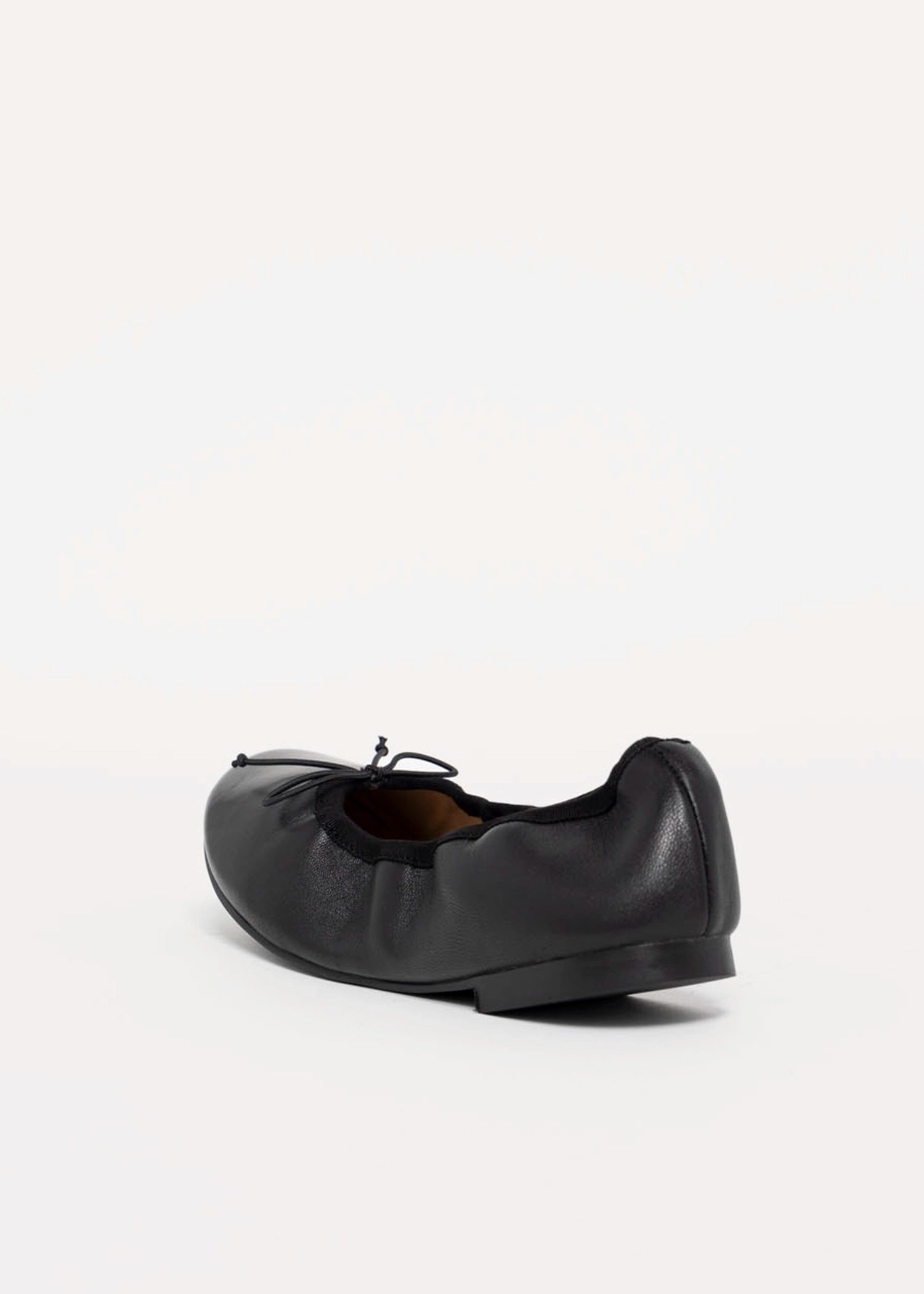swatch_Black Leather tony bianco chelsea ballet flat