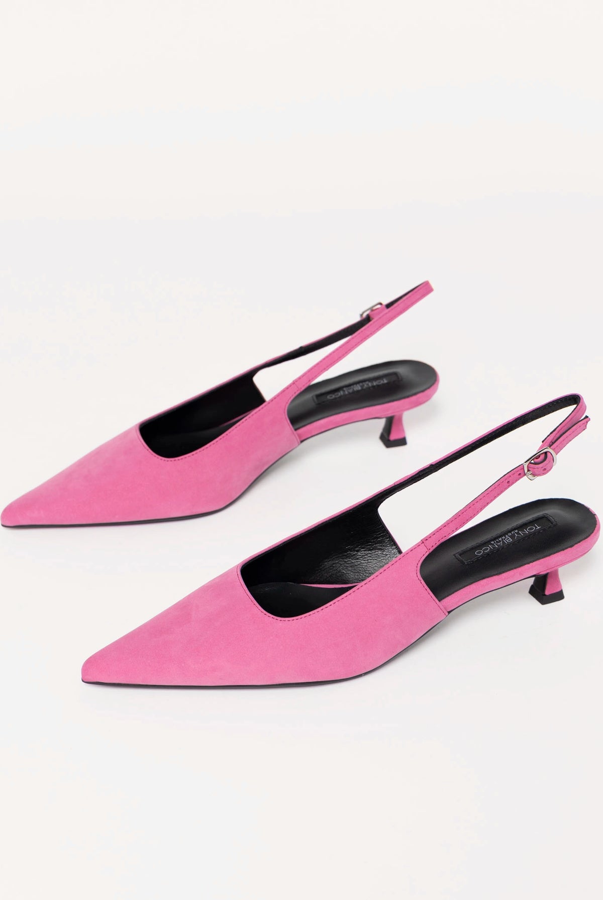 swatch_Fuchsia Leather tony bianco crush pump