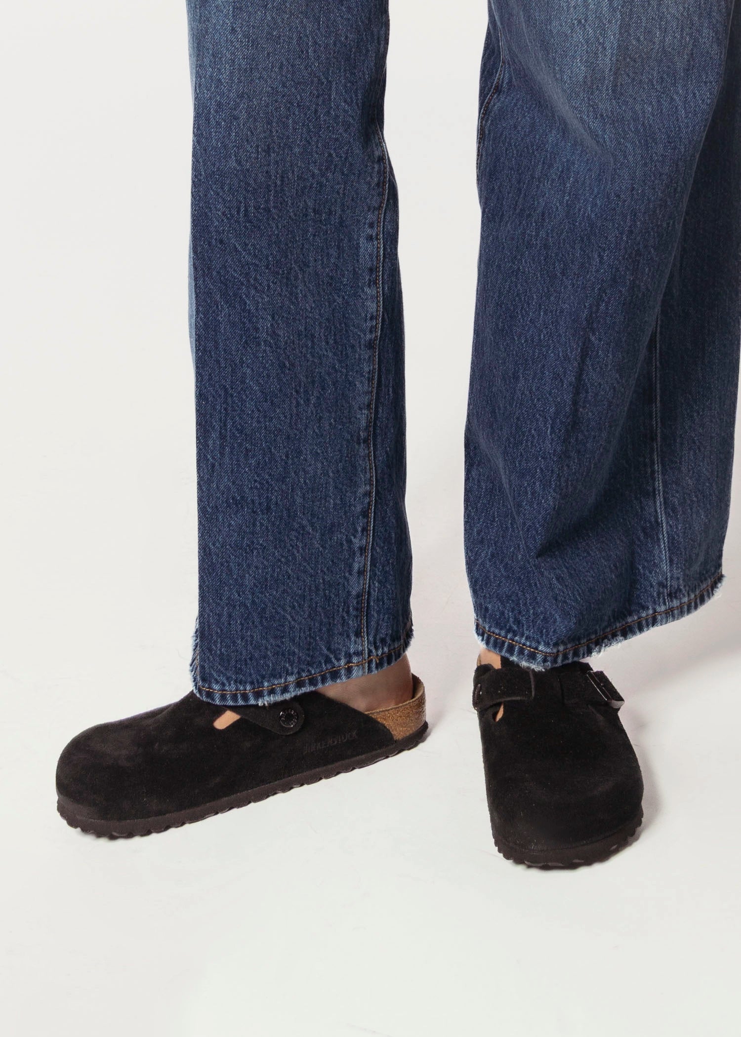 swatch_Black suede boston clog clogs