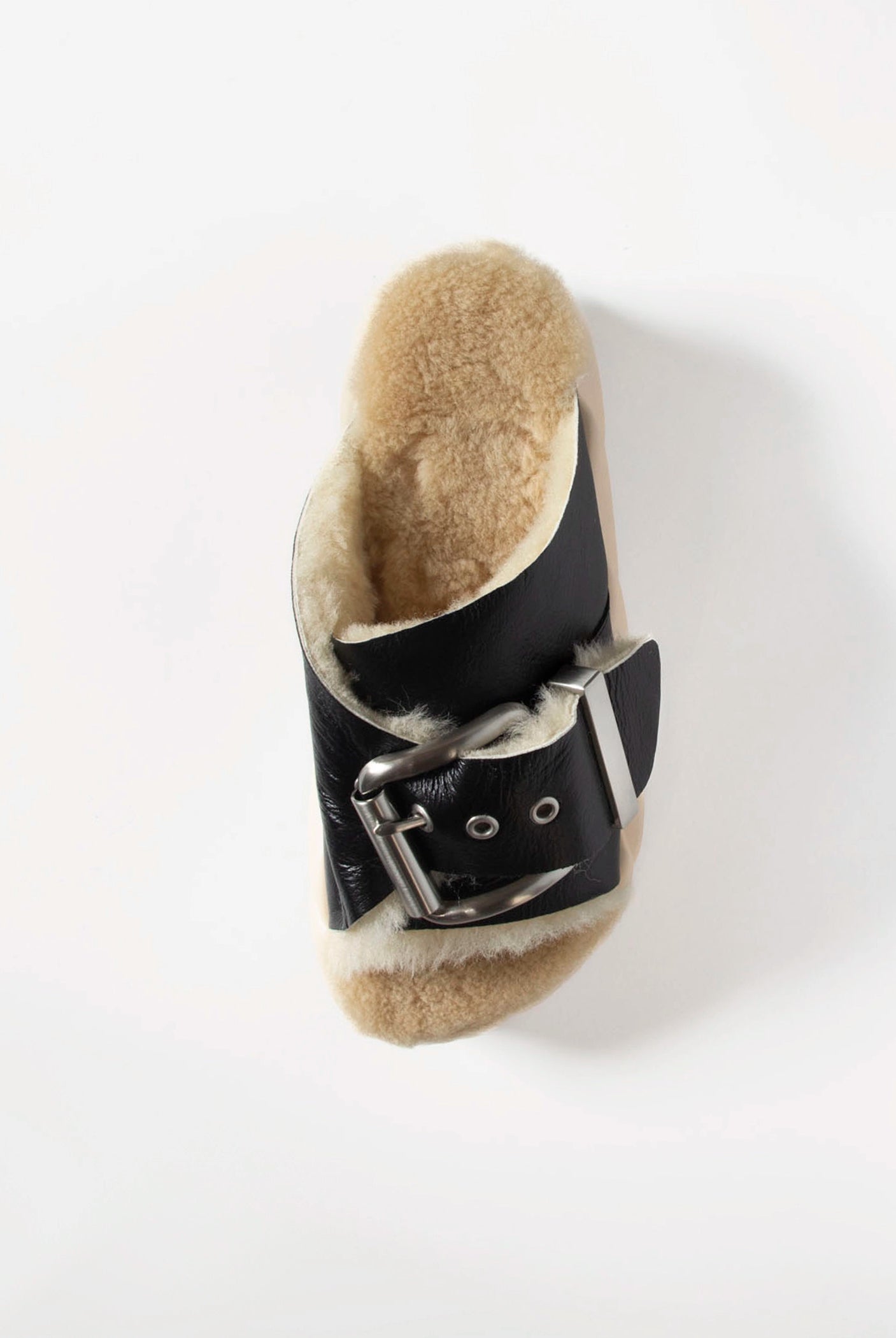 swatch_Oreo mellow laze shearling slipper